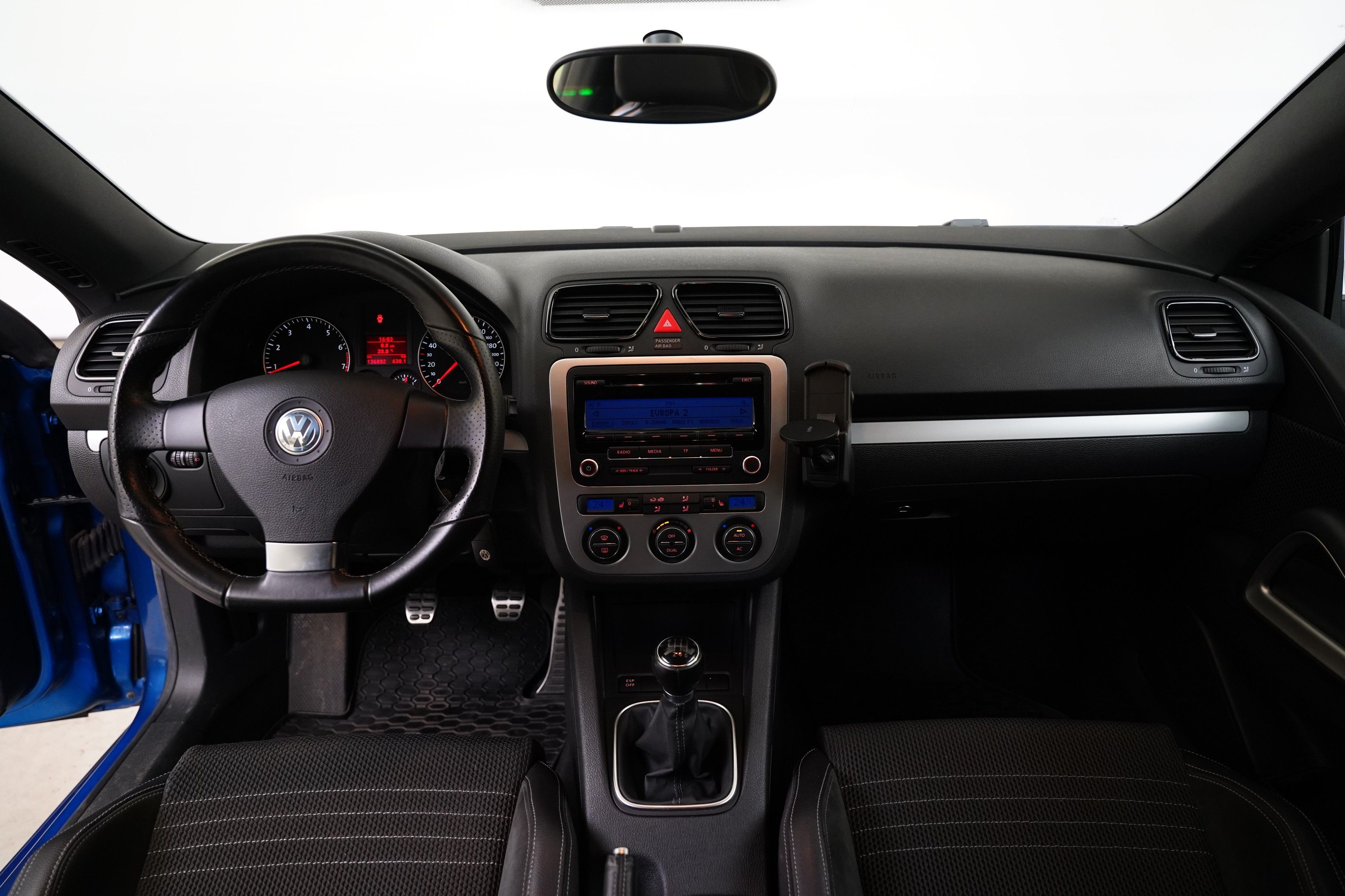 Volkswagen Scirocco, 1.4 TSI 118 kW Sport - fotka 5