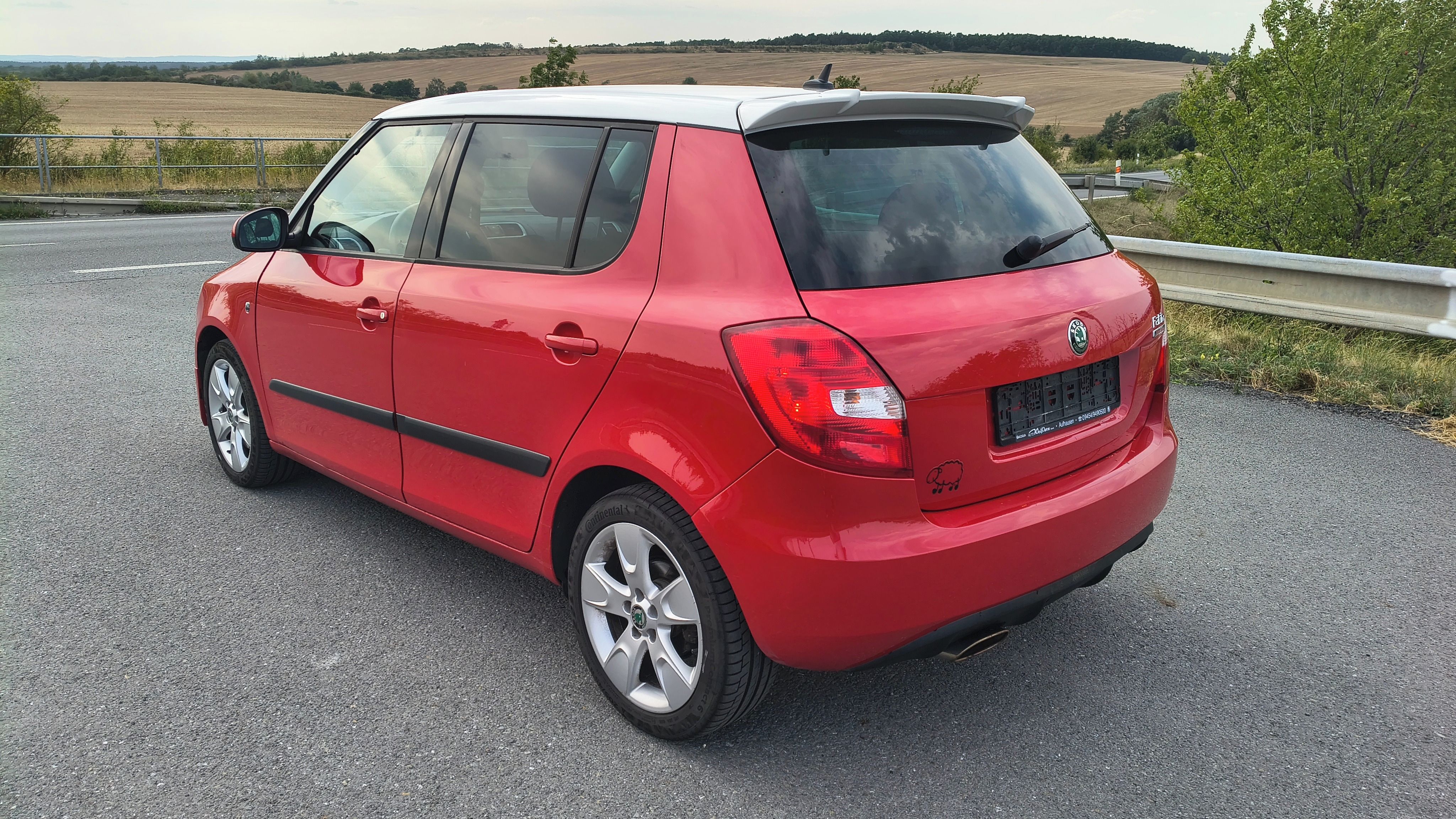 Škoda Fabia, 1.9tdi 77kw Sportline po 1.maj - fotka 3