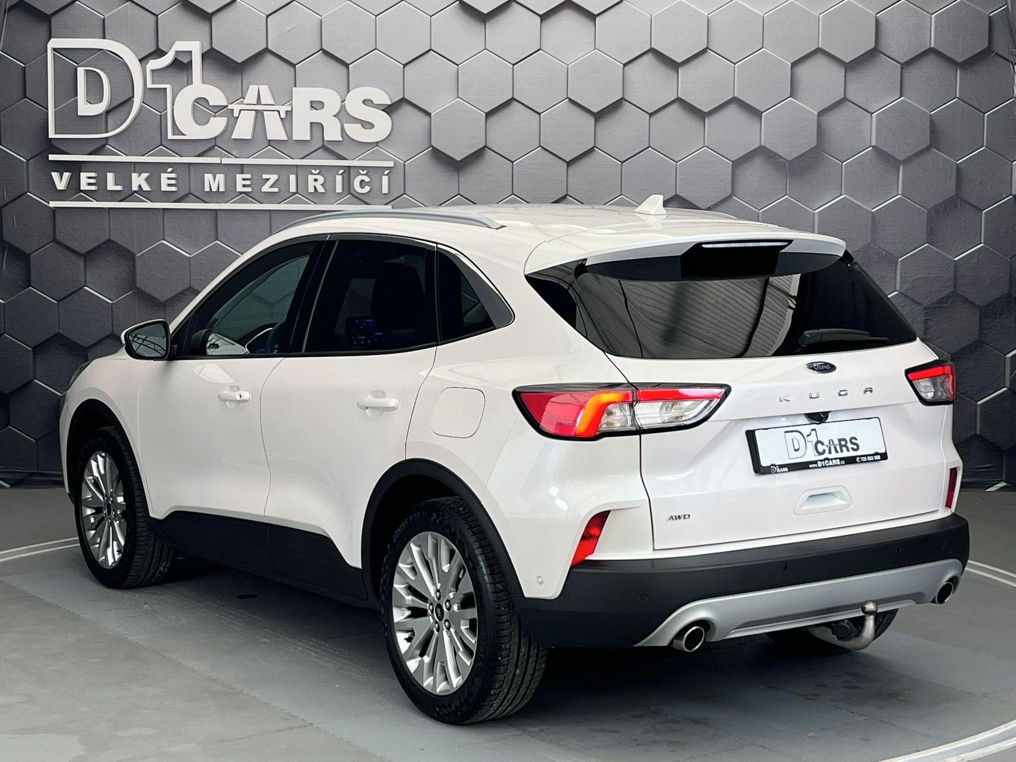 Ford Kuga, 140 kw, Titanium, AWD - fotka 2