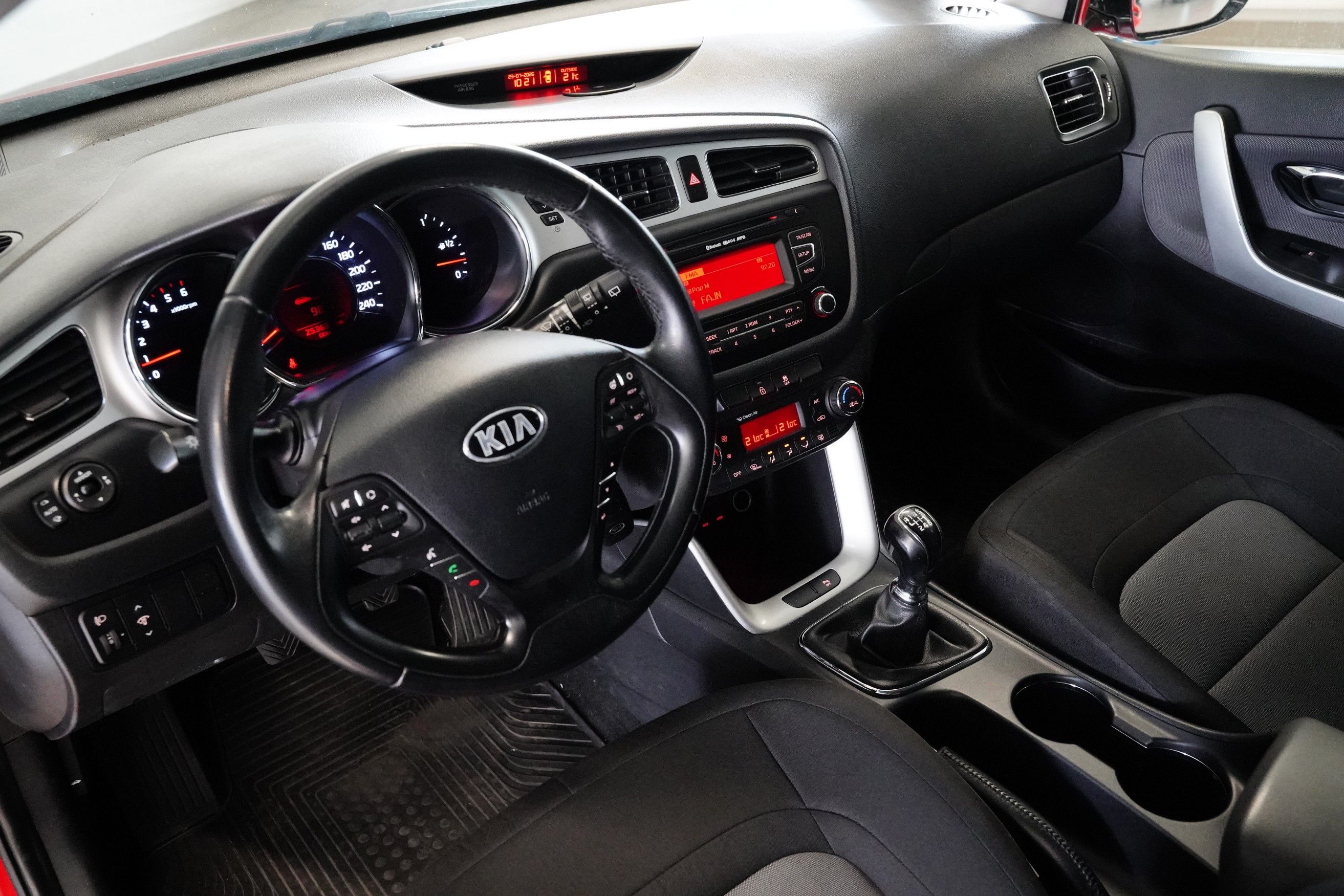 Kia Cee´d, 1.6 CRDi 94 kW - fotka 5