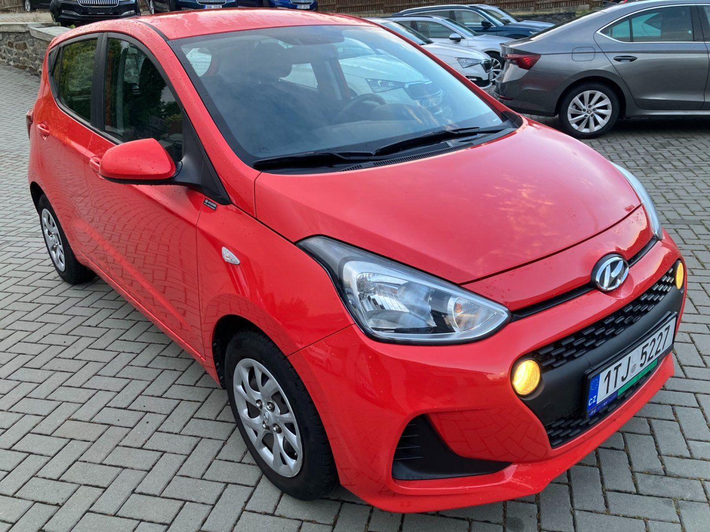 Hyundai i10, 1.0 FAMILY CLUB KLIMA 1.MAJ.ČR