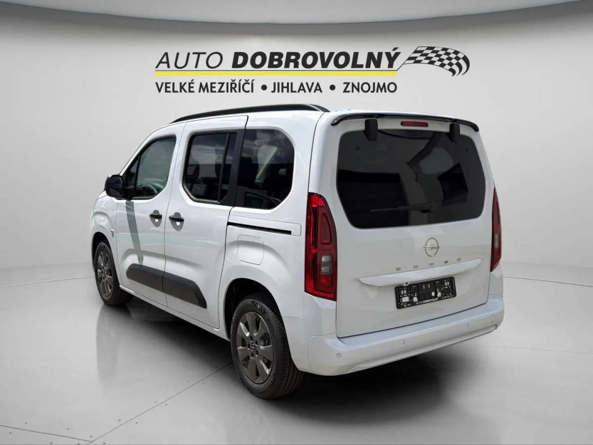 Opel Combo, L1H1 Editon Plus 1.2 TURBO (81 - fotka 5