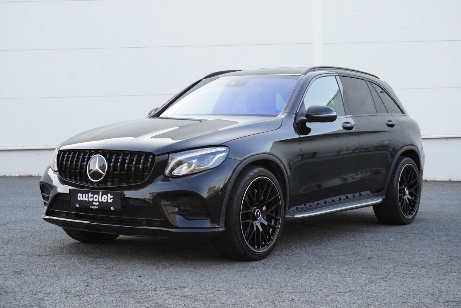 Mercedes-Benz GLC, 300 4MATIC AMG - fotka 6