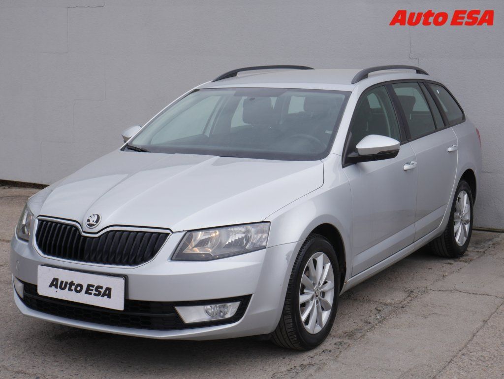 Škoda Octavia, 1.6 TDi,Ambition - fotka 2