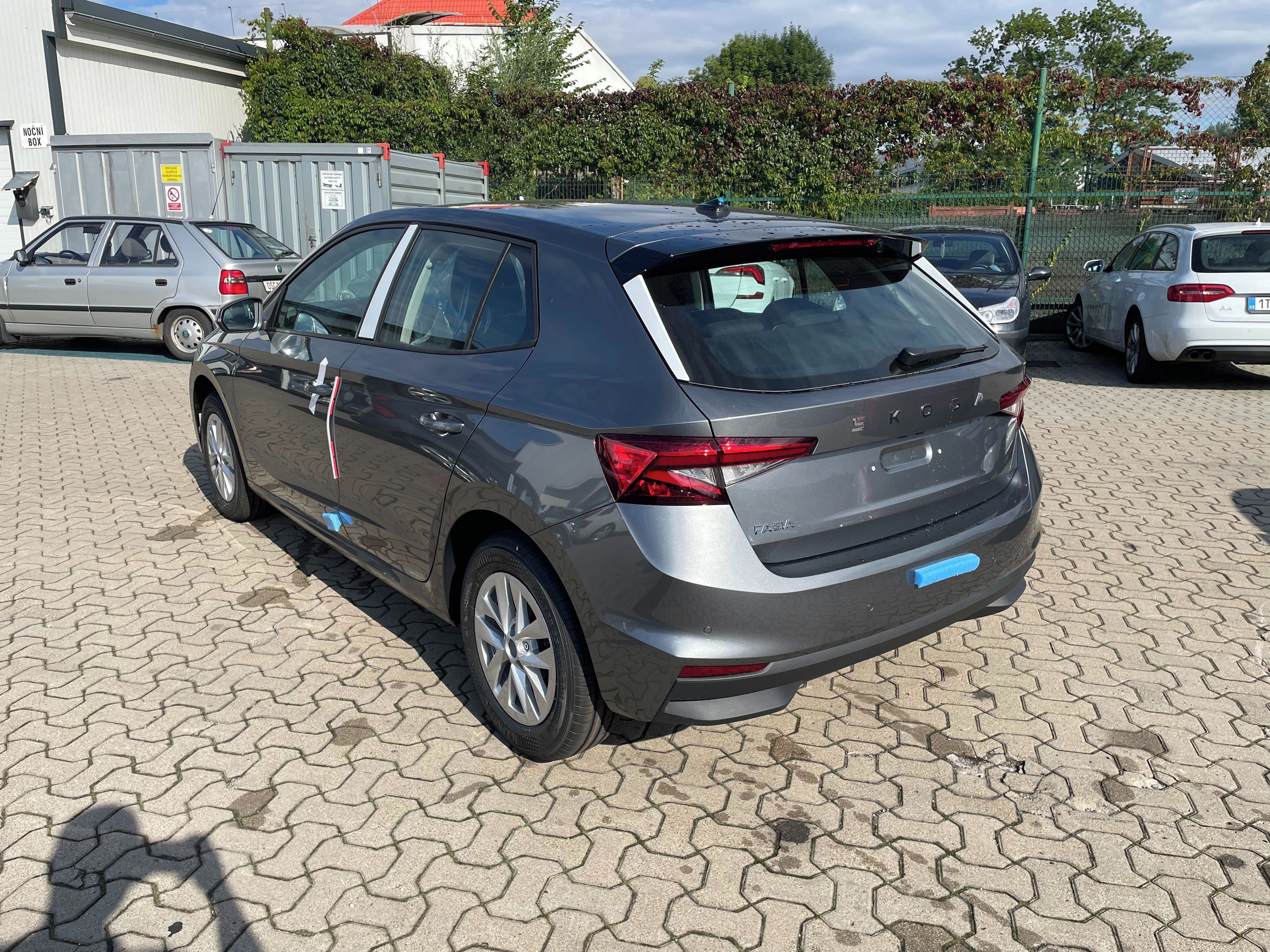 Škoda Fabia, 1,0 MPI 59kW, 5-st. manual. - fotka 2