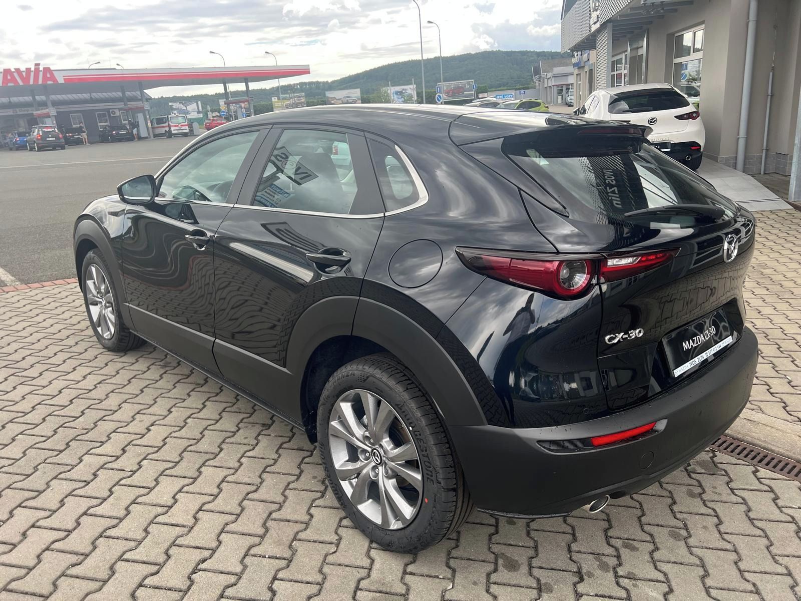 Mazda CX-30, 2,5 6AT Centre Line - fotka 6