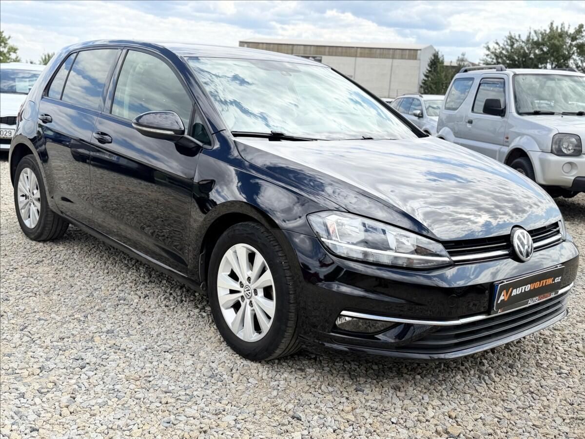 Volkswagen Golf, 1,6 TDI 81kW DSG NAVI - fotka 3