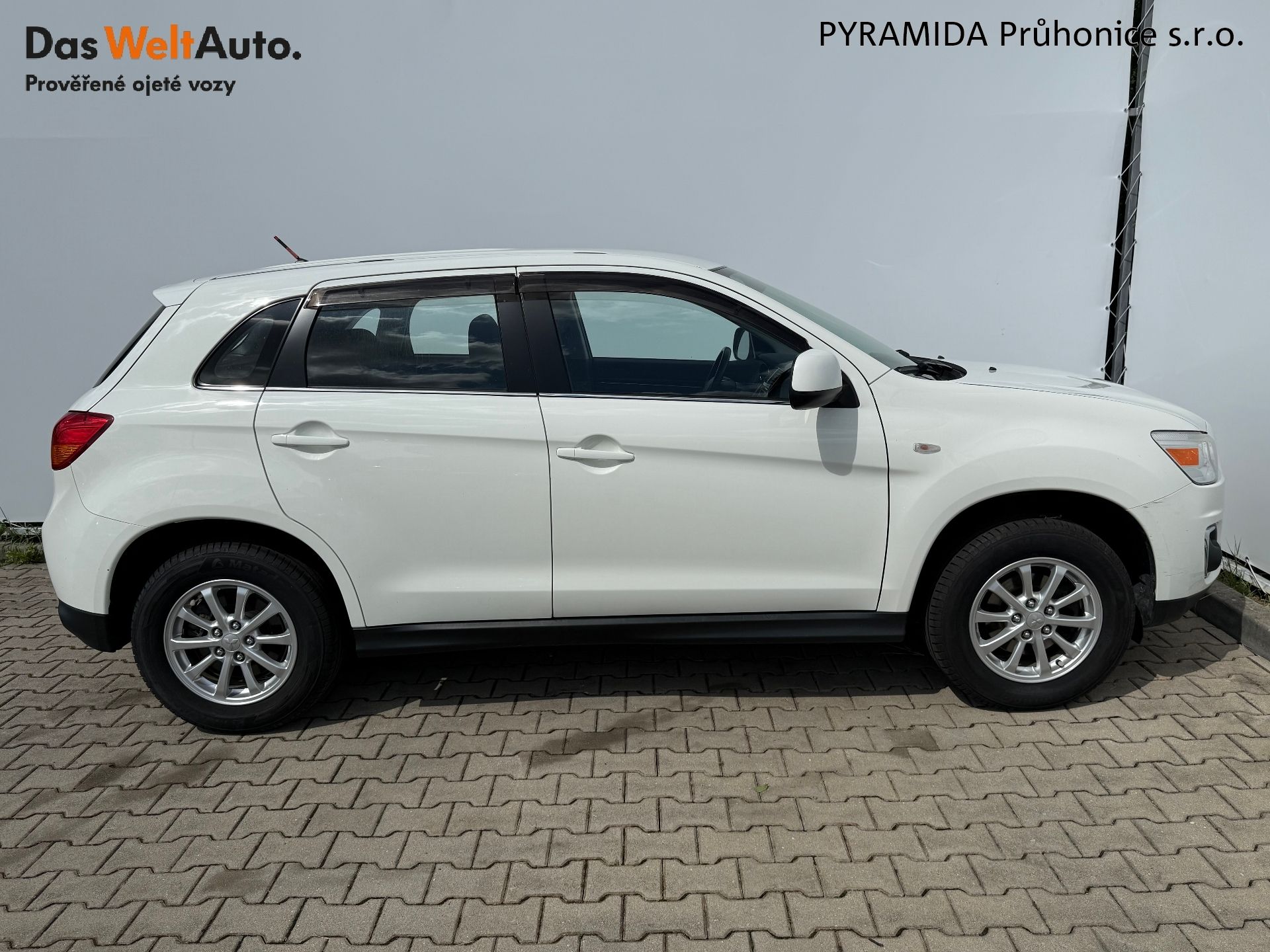 Mitsubishi ASX, 1.6 MIVEC 86 kW Inform - fotka 6