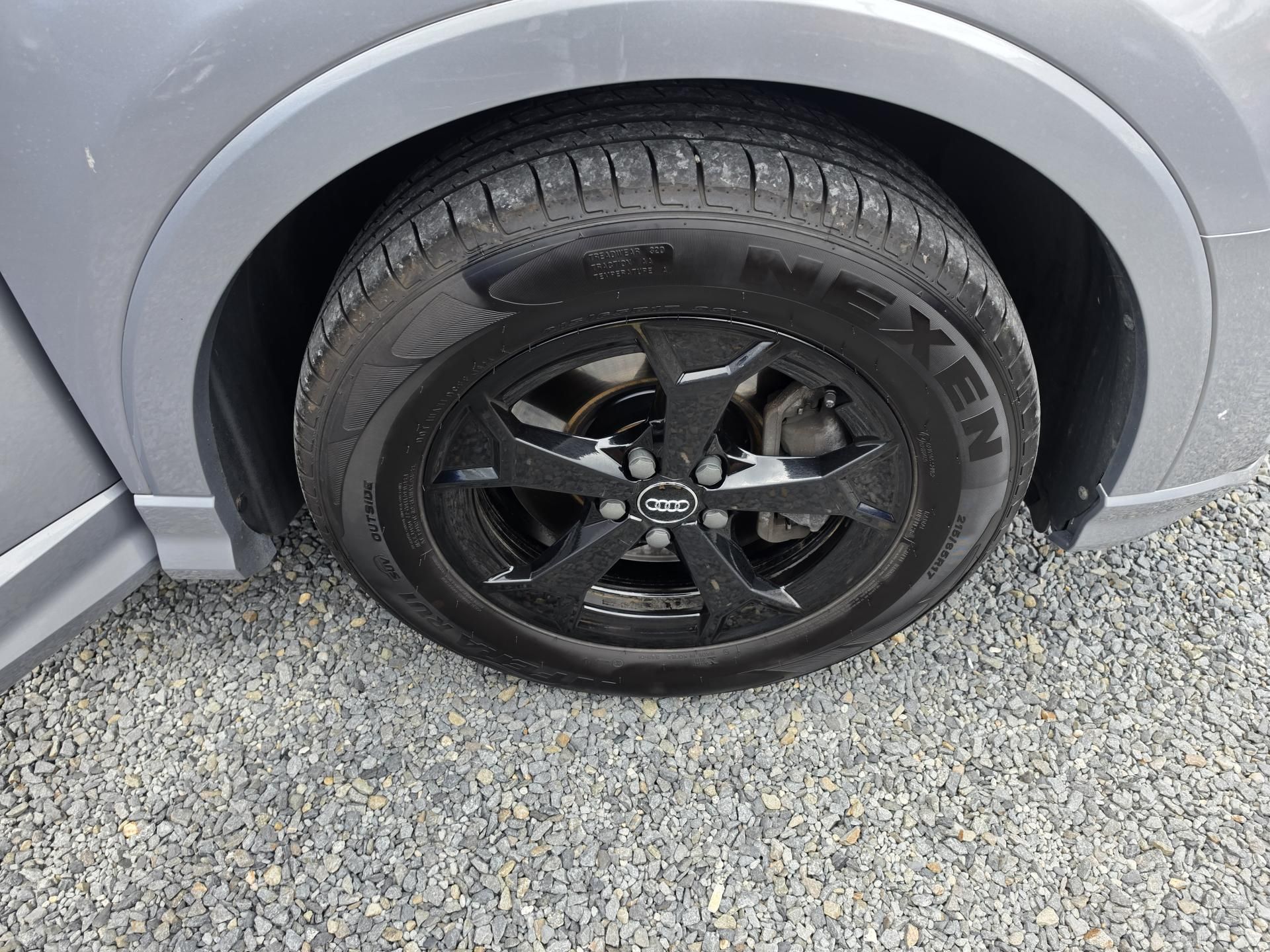 Audi Q3, 2.0 40TFSI 4x4 Led S-Tronic - fotka 5