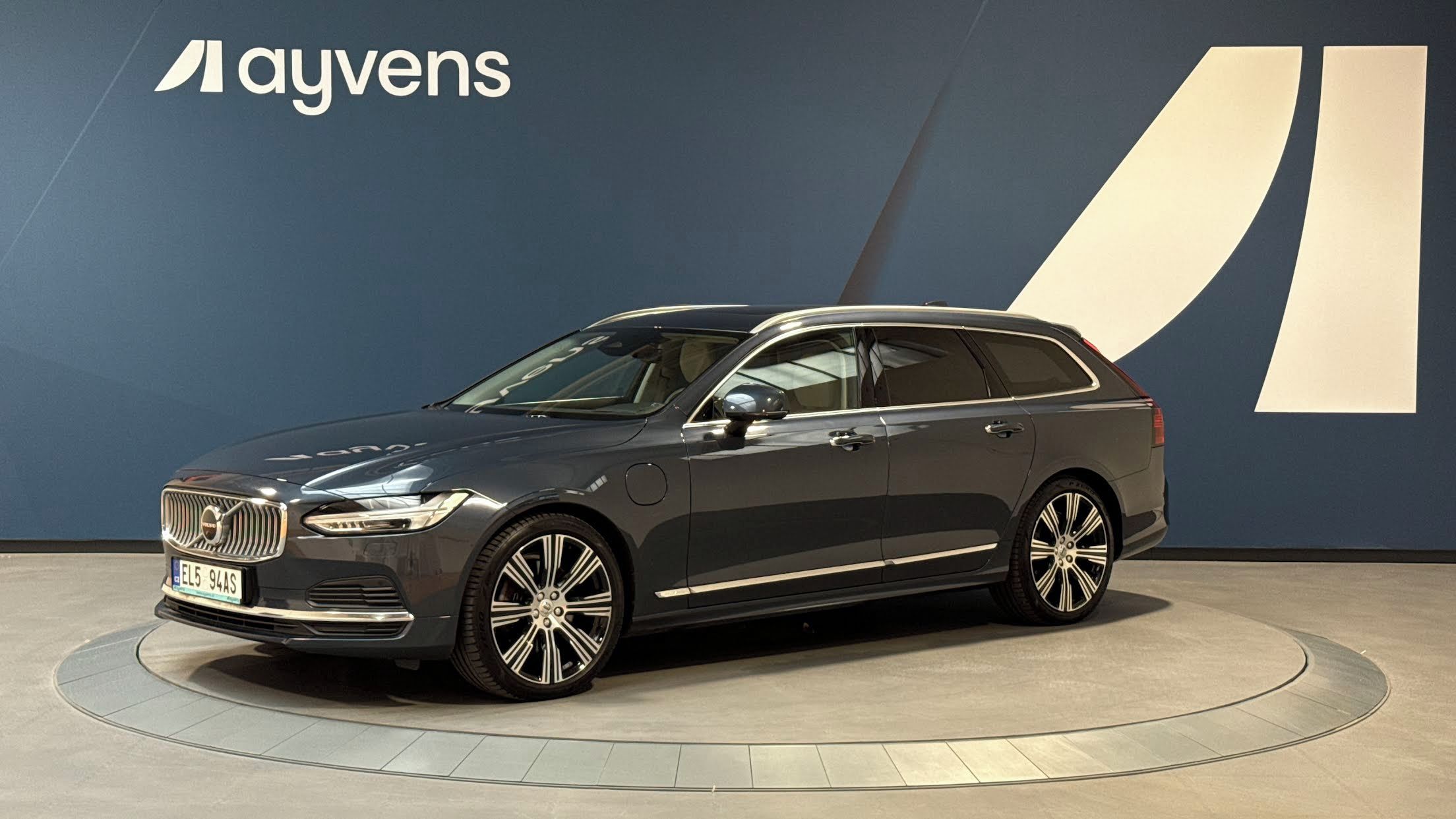 Volvo V90, T8 AWD Recharge Inscription Au - fotka 4
