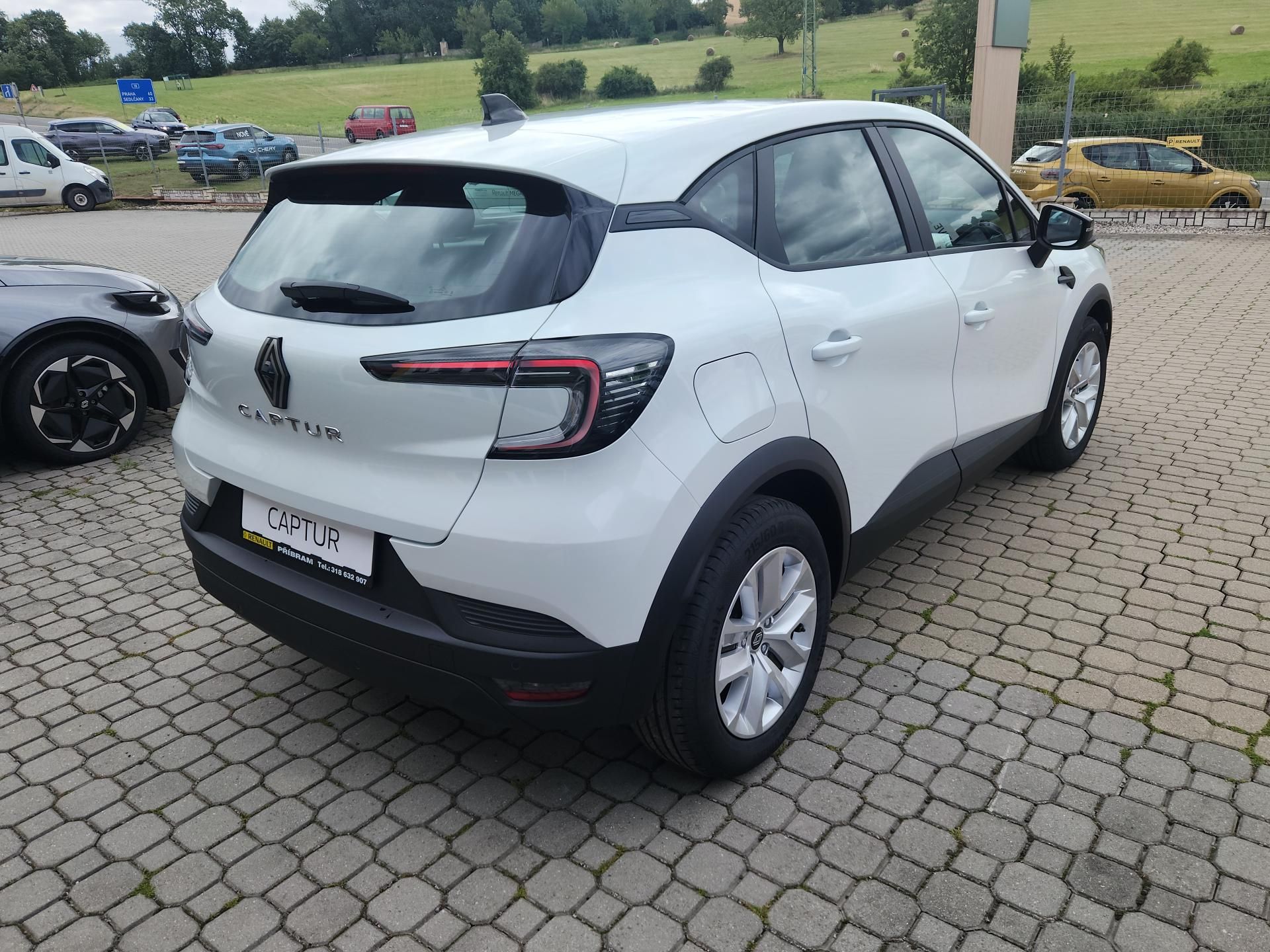 Renault Captur, evolution TCe 115 - fotka 6