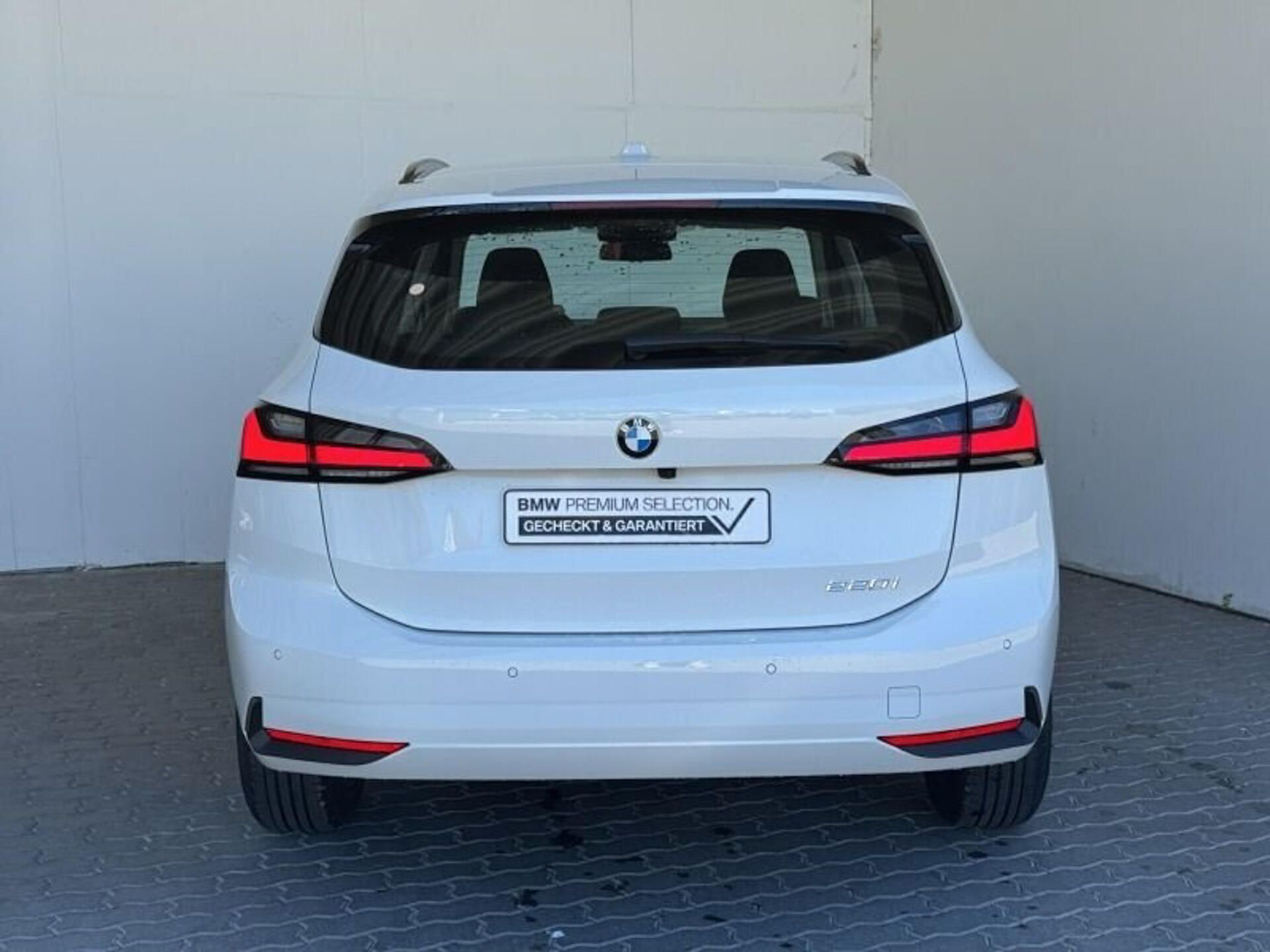 BMW Řada 2, 220 Active Tourer HuD 360 ACC - fotka 4