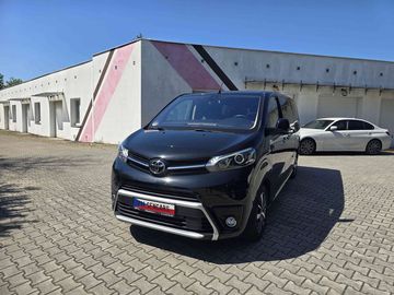 L2 2.0 D-4D VIP Webasto 8AT 6s