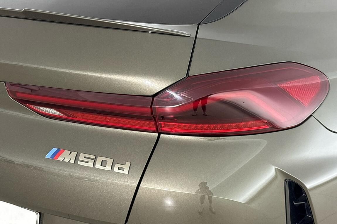 BMW X6, M50d - fotka 5