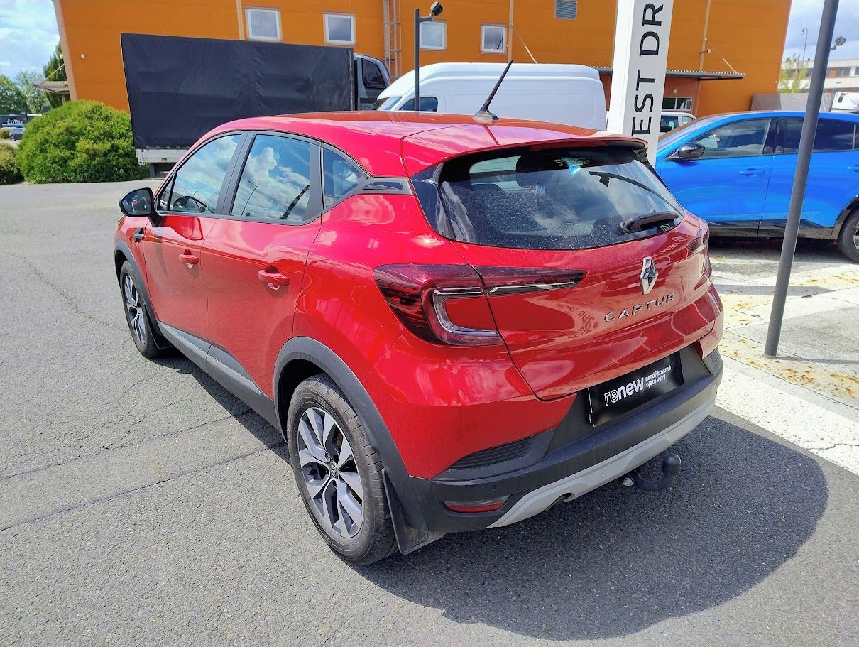 Renault Captur, ZEN 1,3TCe 130,ČR,1.maj.servis - fotka 6