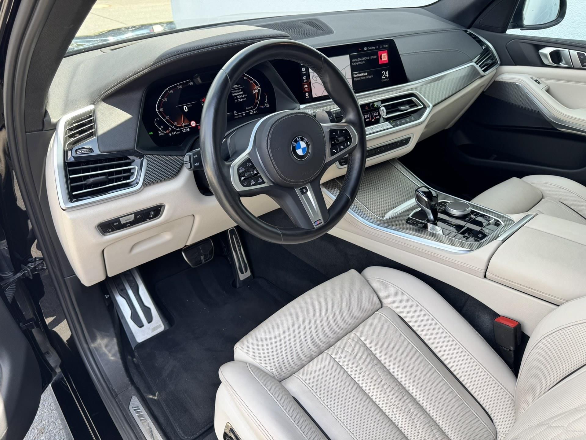 BMW X5, X5 xDrive40d Mpaket - fotka 5