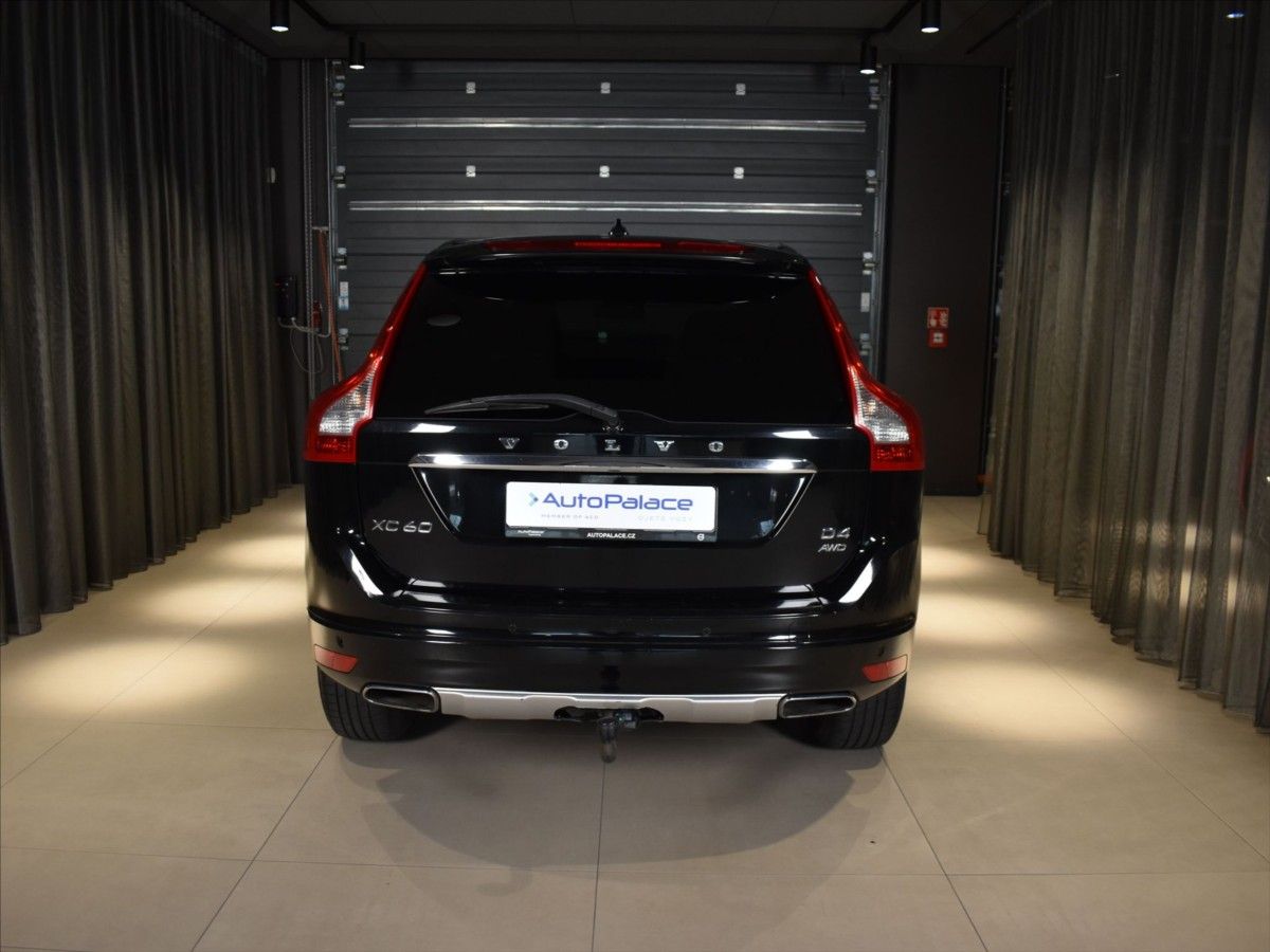 Volvo XC60, 2,4 D4 SUMMUM - fotka 5
