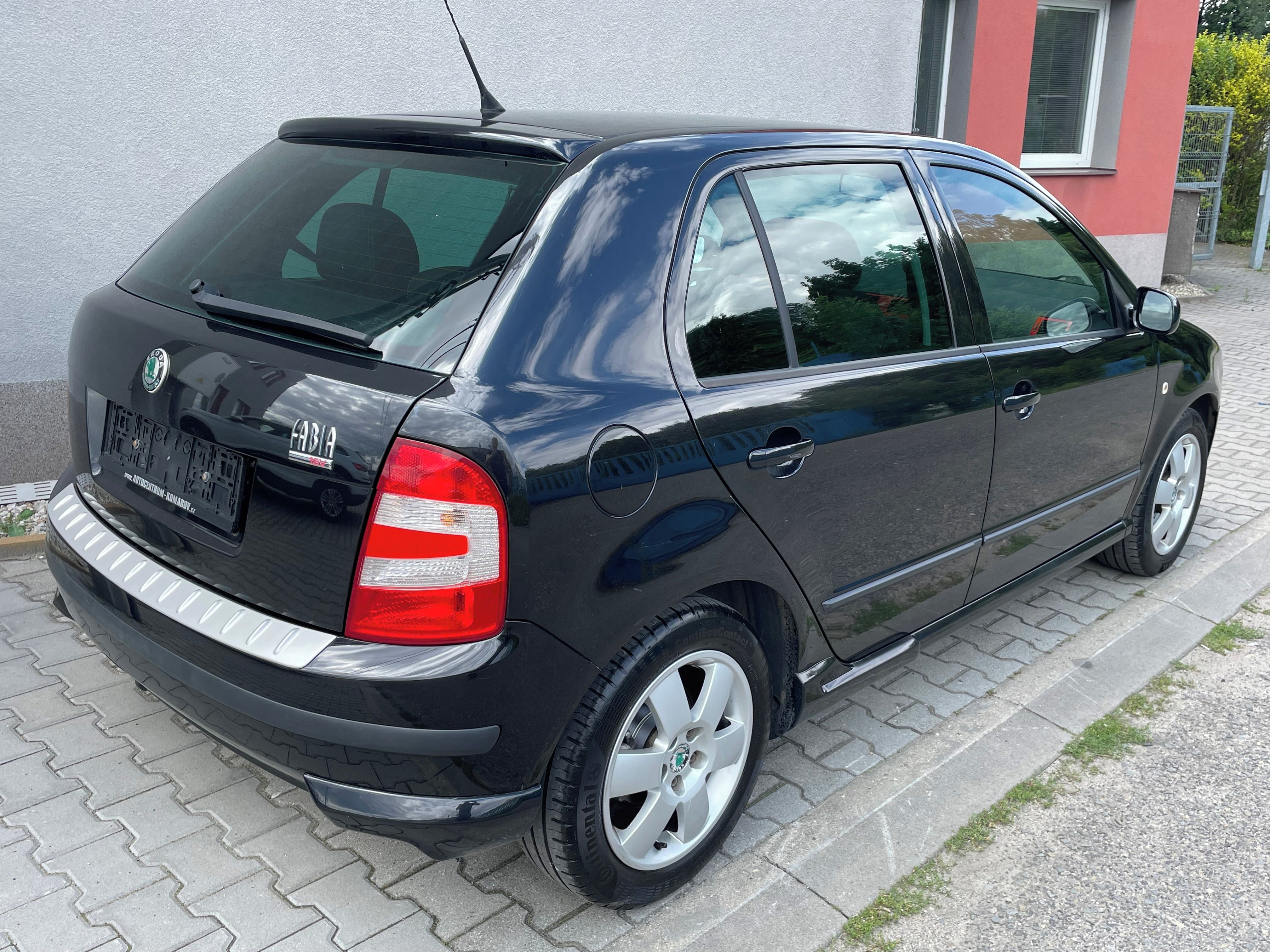 Škoda Fabia, 1.4 16v - fotka 6