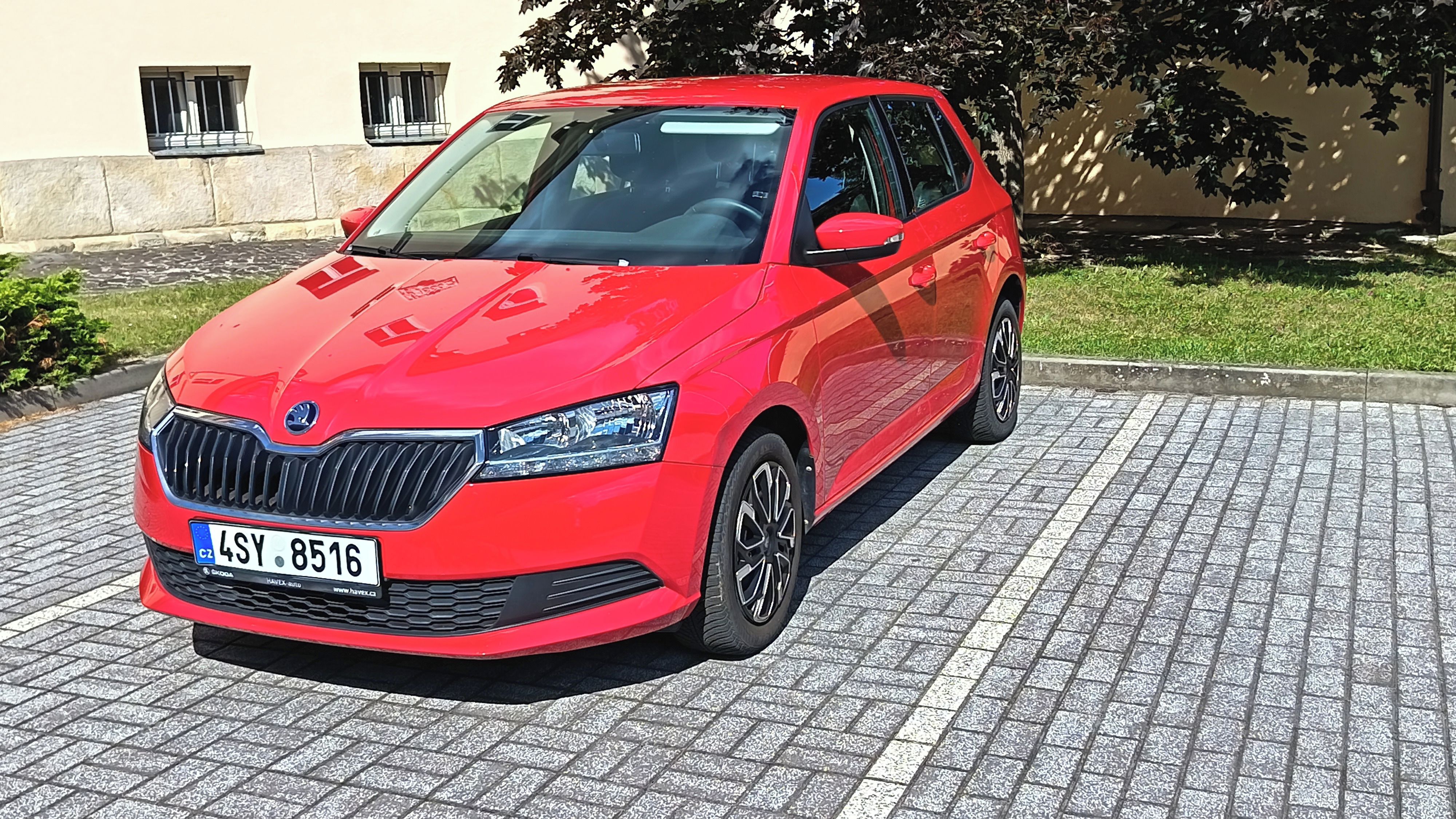 Škoda Fabia, Śkoda Fabia 1,0MPI  1.majitel - fotka 2