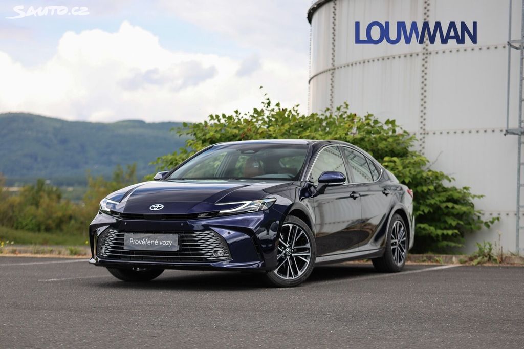 Toyota Camry, 2.5  HEV CVT Prestige