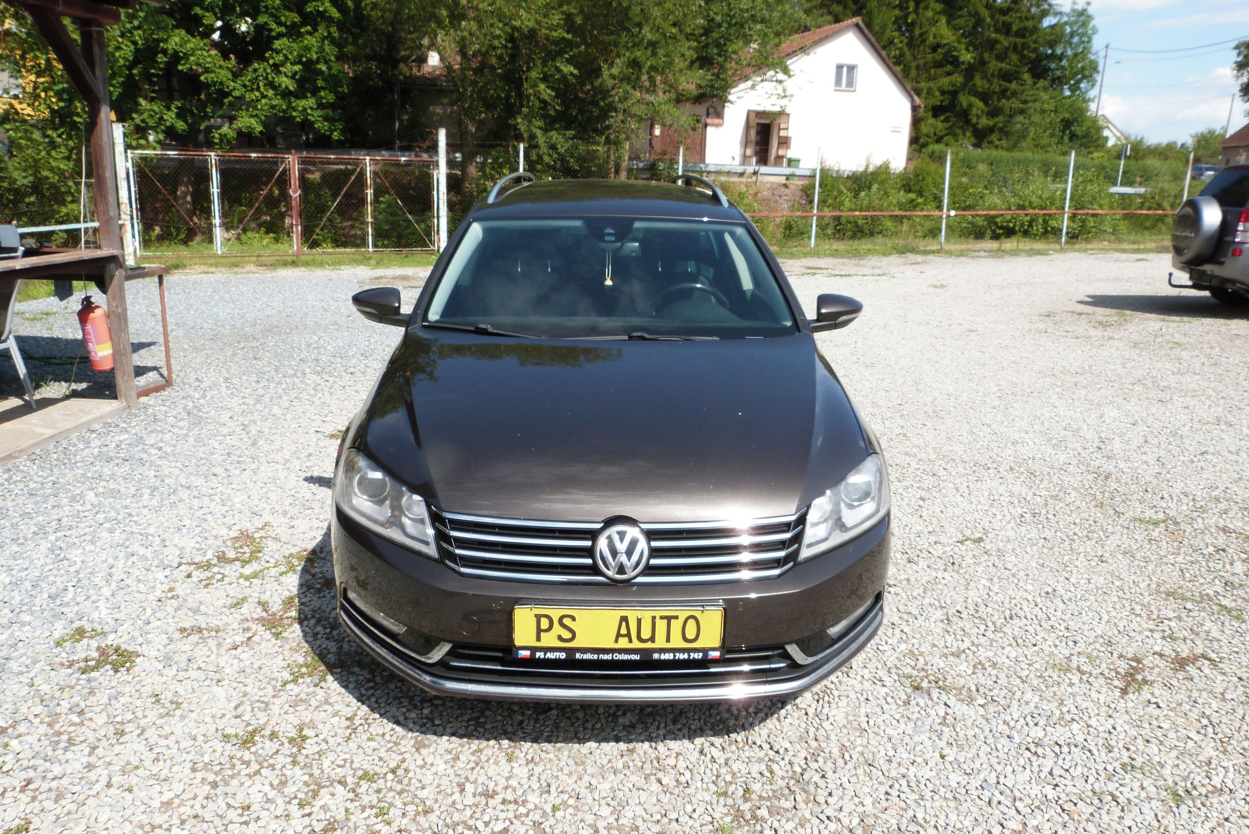 Volkswagen Passat, 2.0 TDi HighLine 4Motion - fotka 2