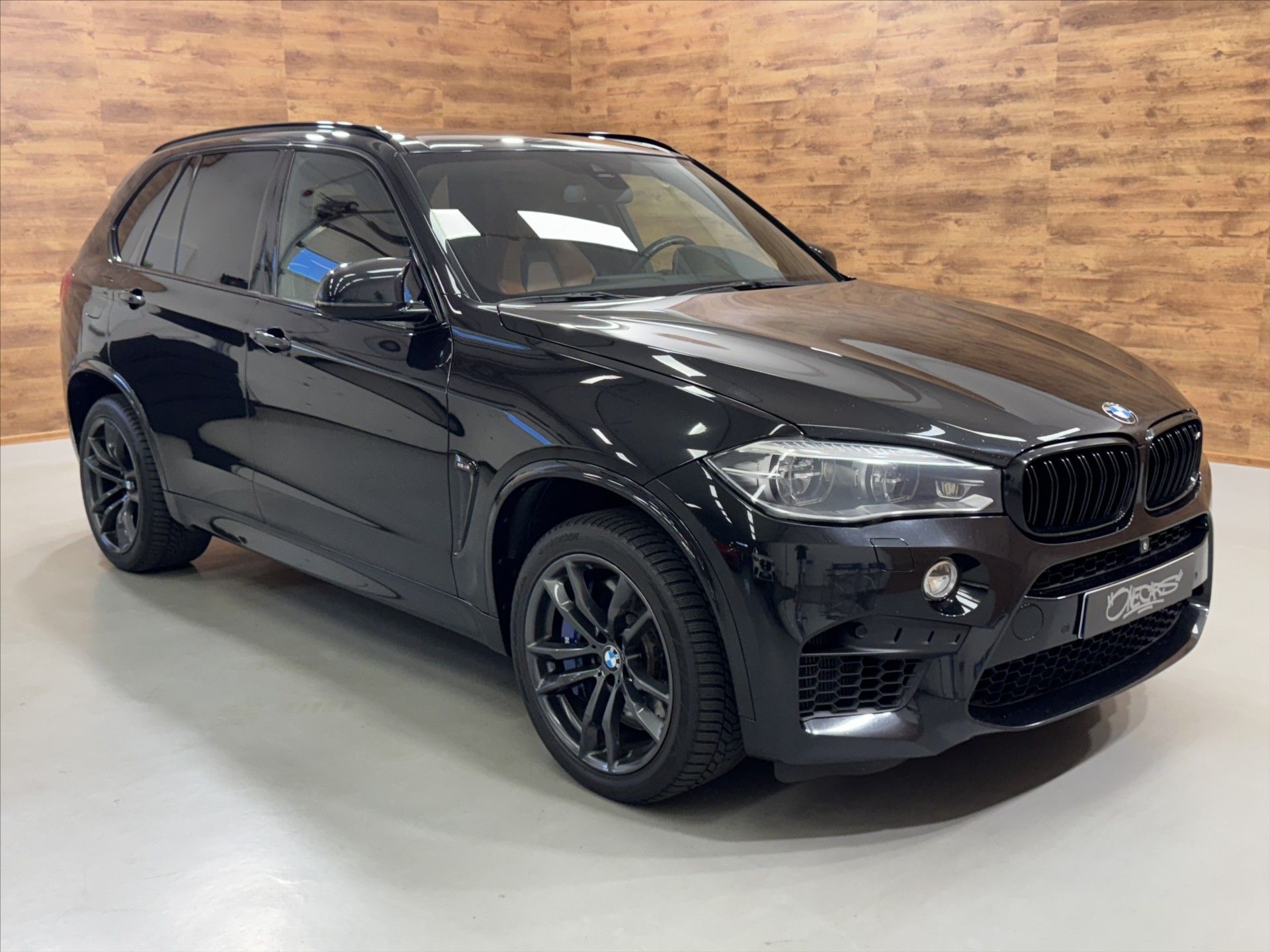 BMW X5, M BANG&OLUFSEN DVD HUD - fotka 4