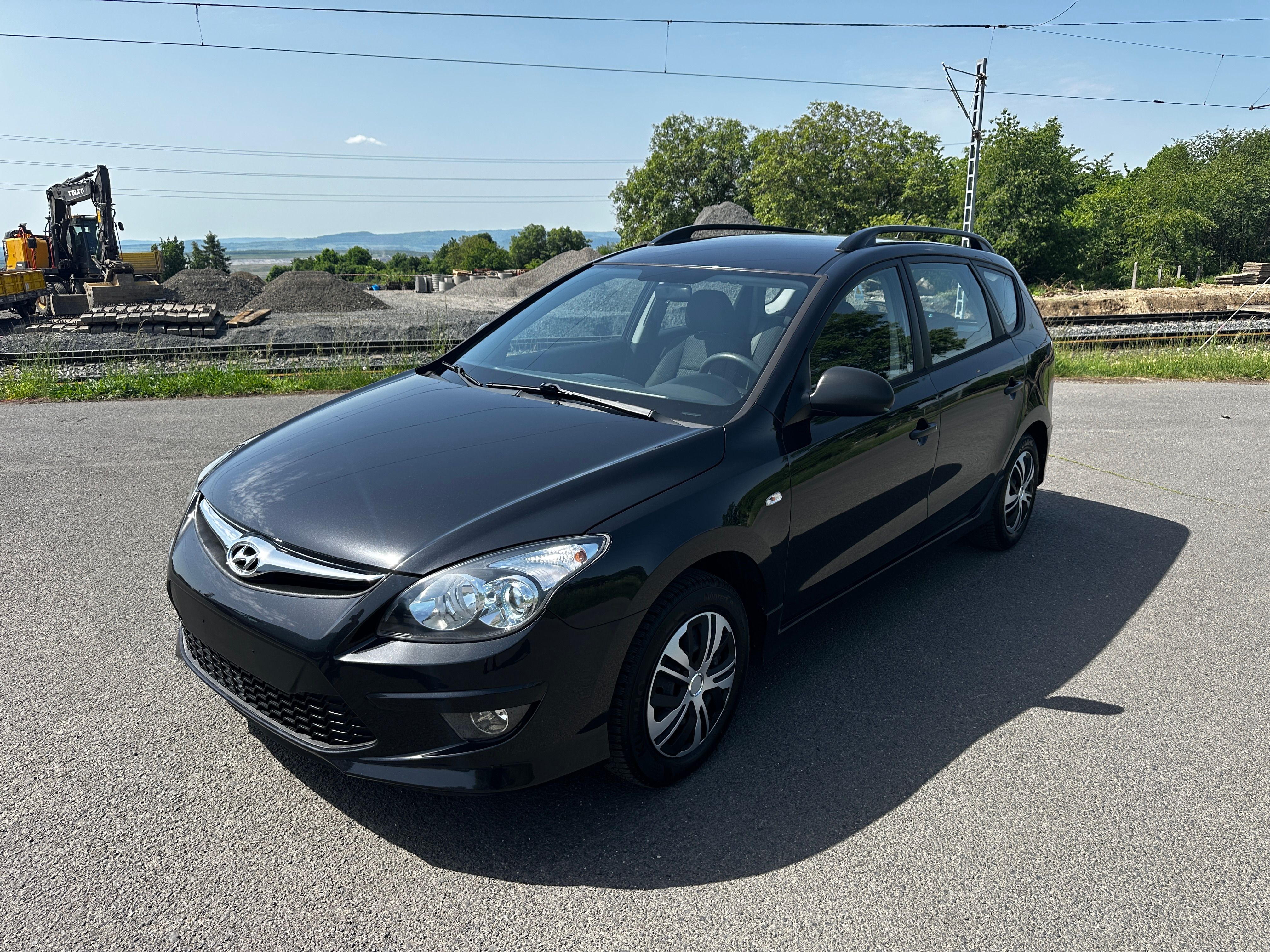 Hyundai i30, HYUNDAI i30 CW, 1.6D, r.v.2010 - fotka 3