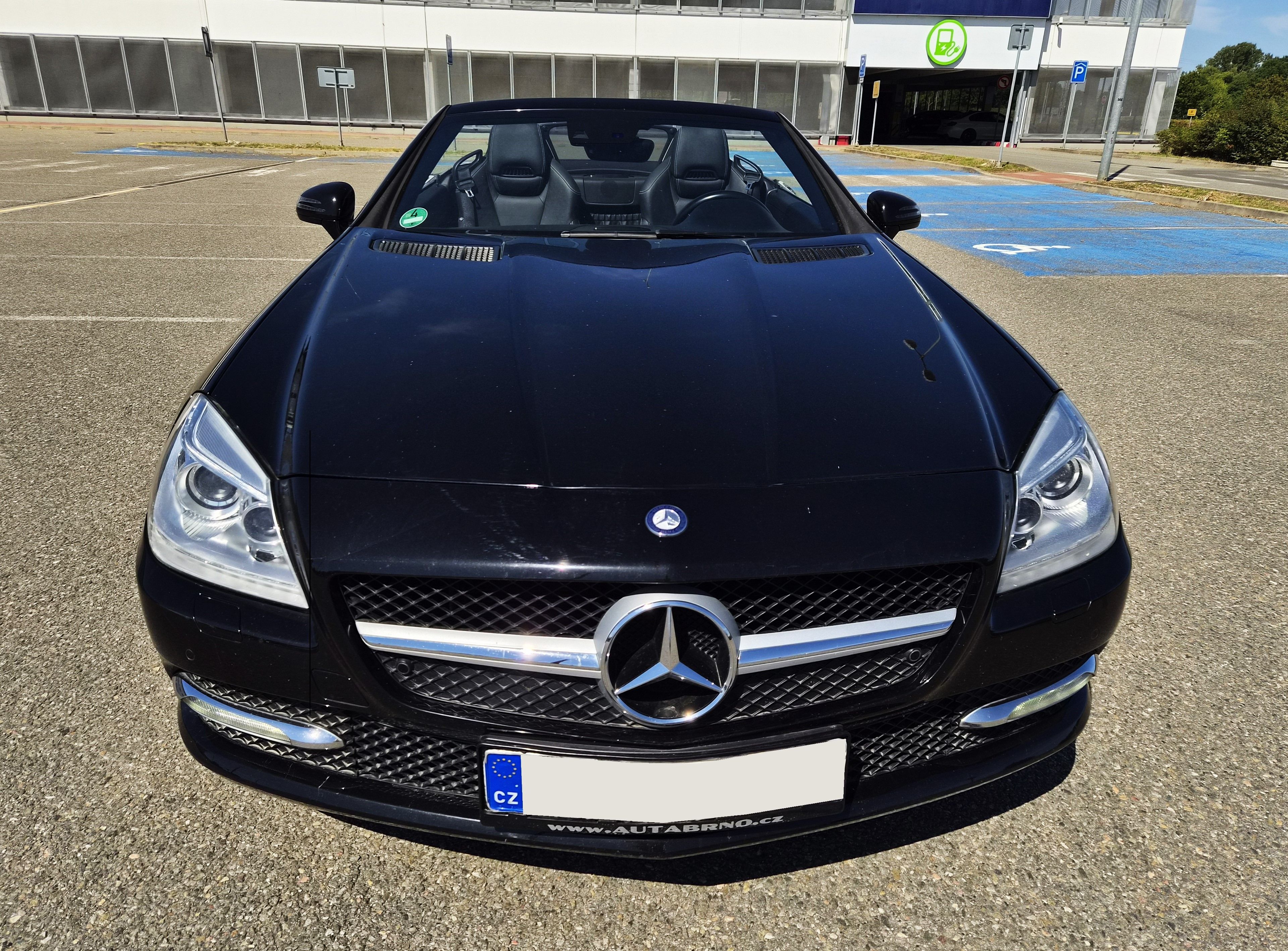 Mercedes-Benz SLK, 200 AUTOMAT BI-XENON VÝHŘEV - fotka 2