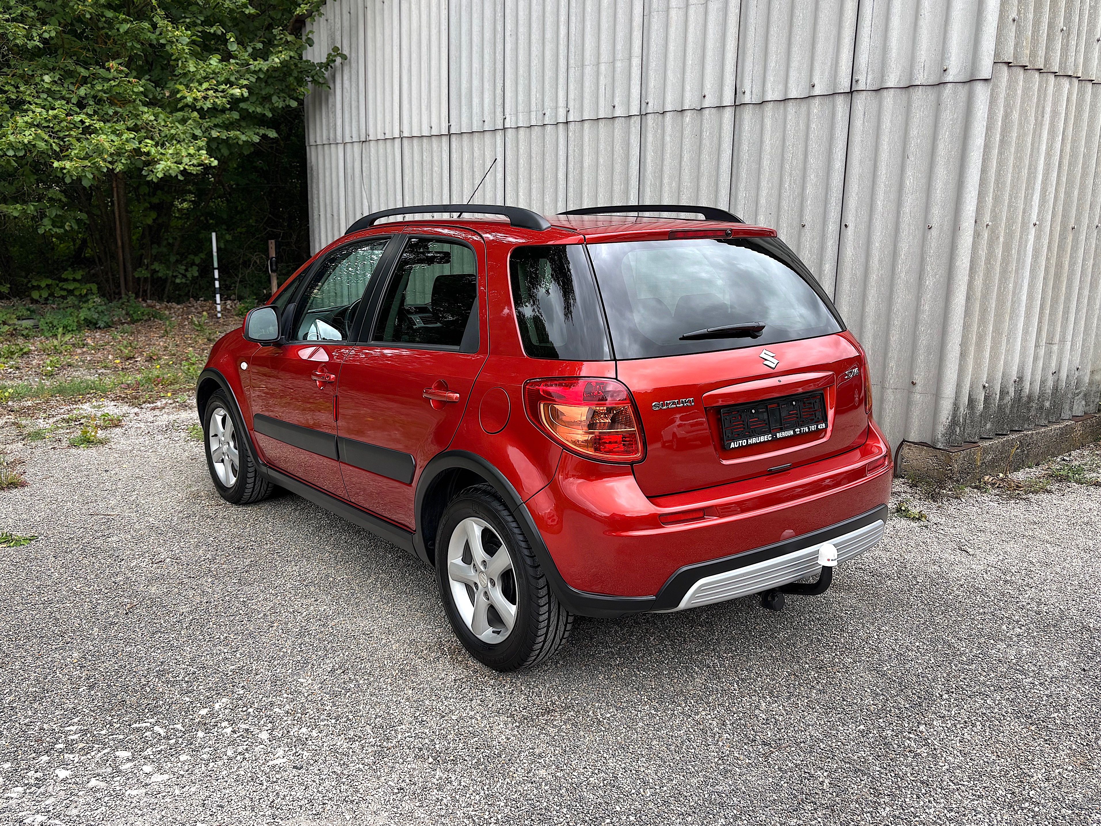 Suzuki SX4, 1.6 VVT COMFORT TAŽNÉ PĚKNÉ ! - fotka 4