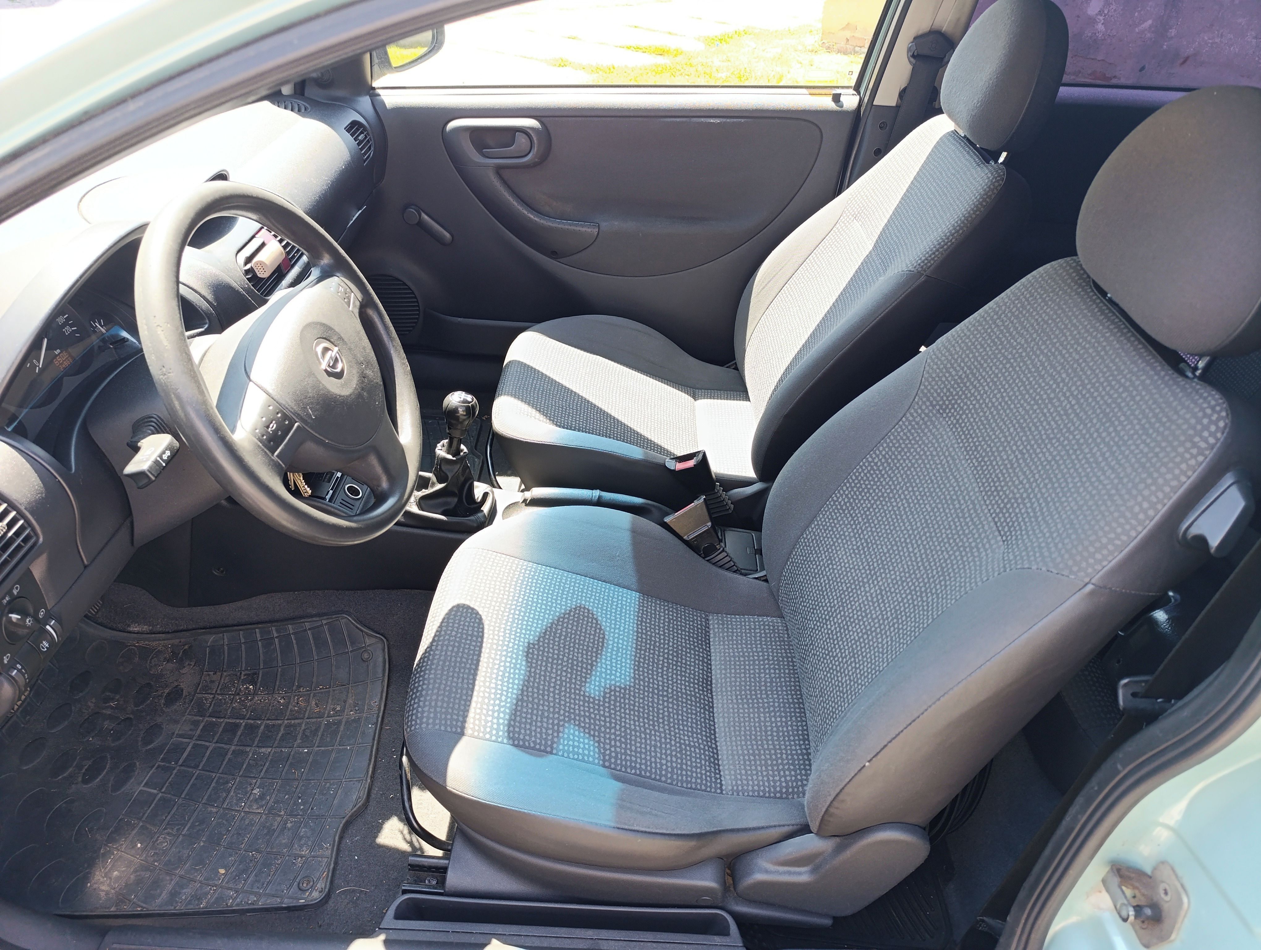Opel Corsa, Opel Corsa 1,0 12V, STK 8/26 - fotka 6