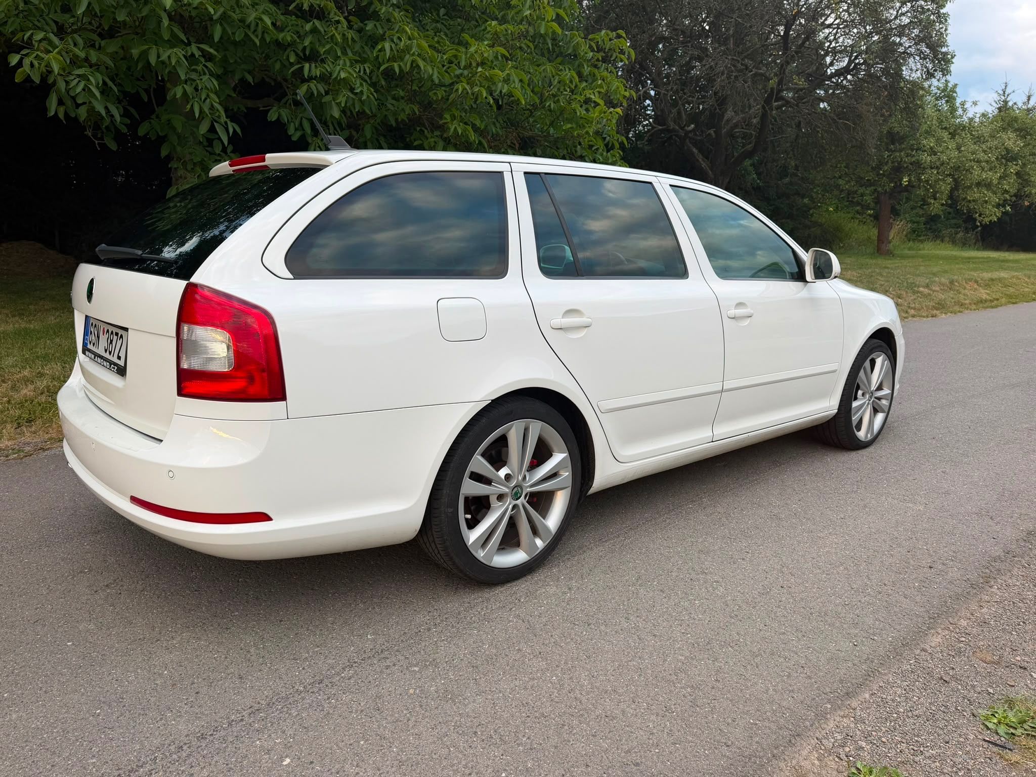 Škoda Octavia, Škoda Octavia 2 RS 2.0TDI - fotka 3