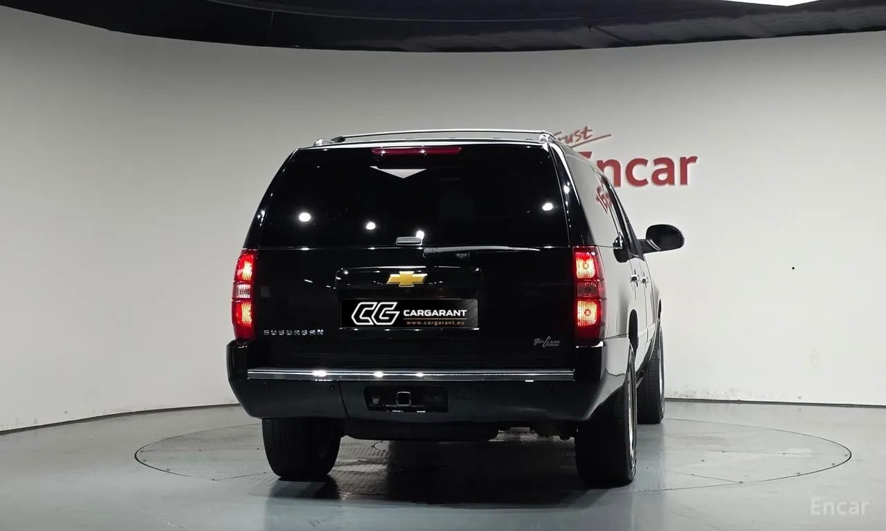 Chevrolet Suburban, 5.3i V8,265KW,HIGH,4X4,DPH,EU - fotka 4