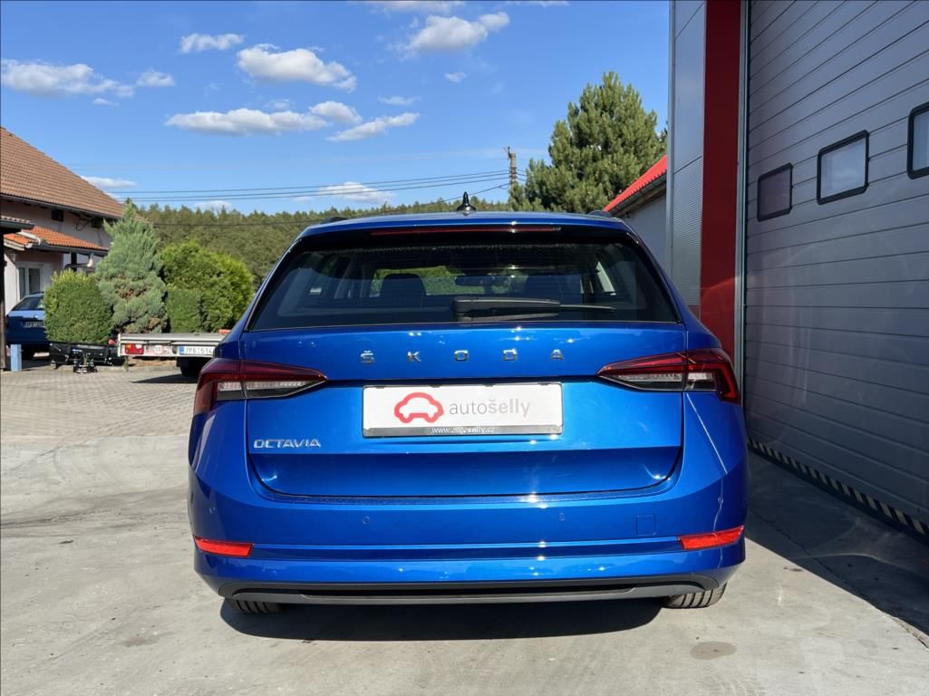Škoda Octavia, 2,0 TDi Ambition LED záruka - fotka 4