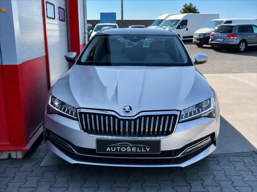 Škoda Superb, 2,0 TSi L&K 4x4 DSG 272PS LED - fotka 5