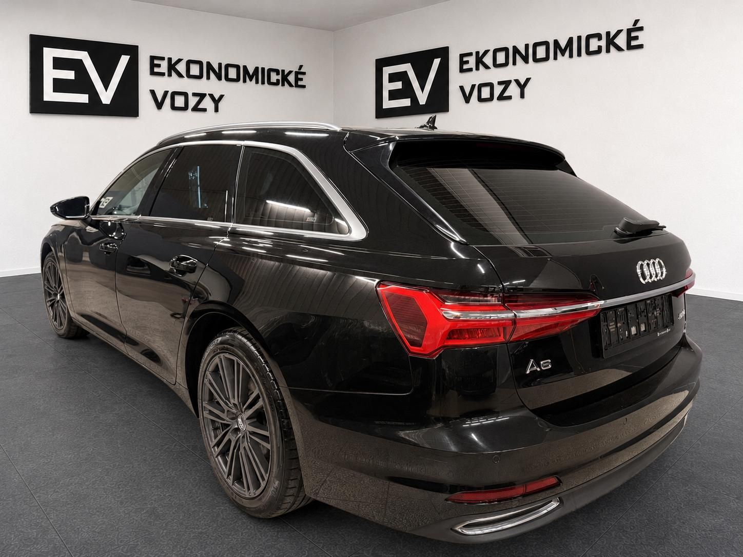 Audi A6, 40TDi,150KW,ACC - fotka 4