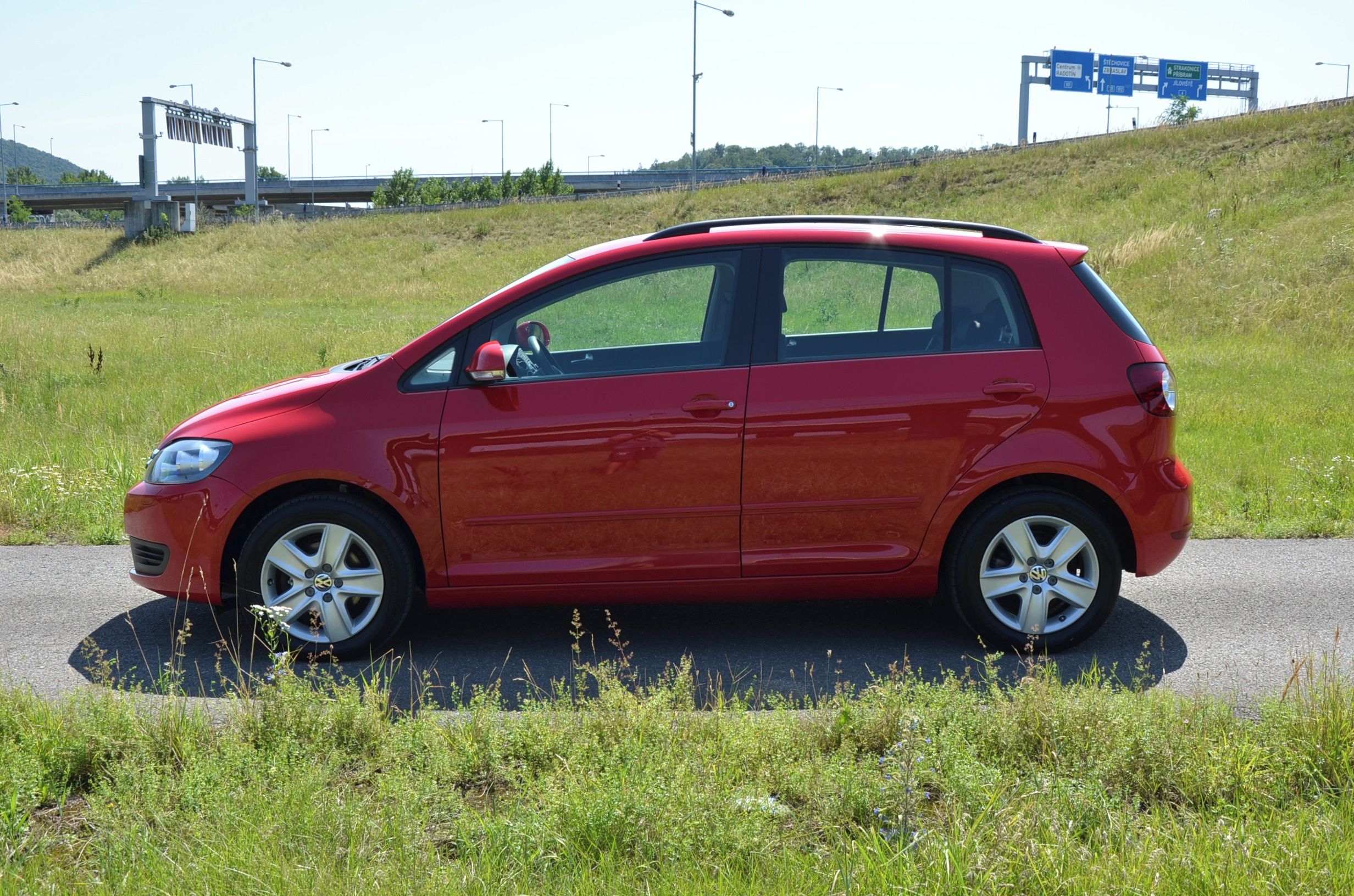 Volkswagen Golf Plus, 1.4i 16V, 91000km!, Serviska - fotka 4
