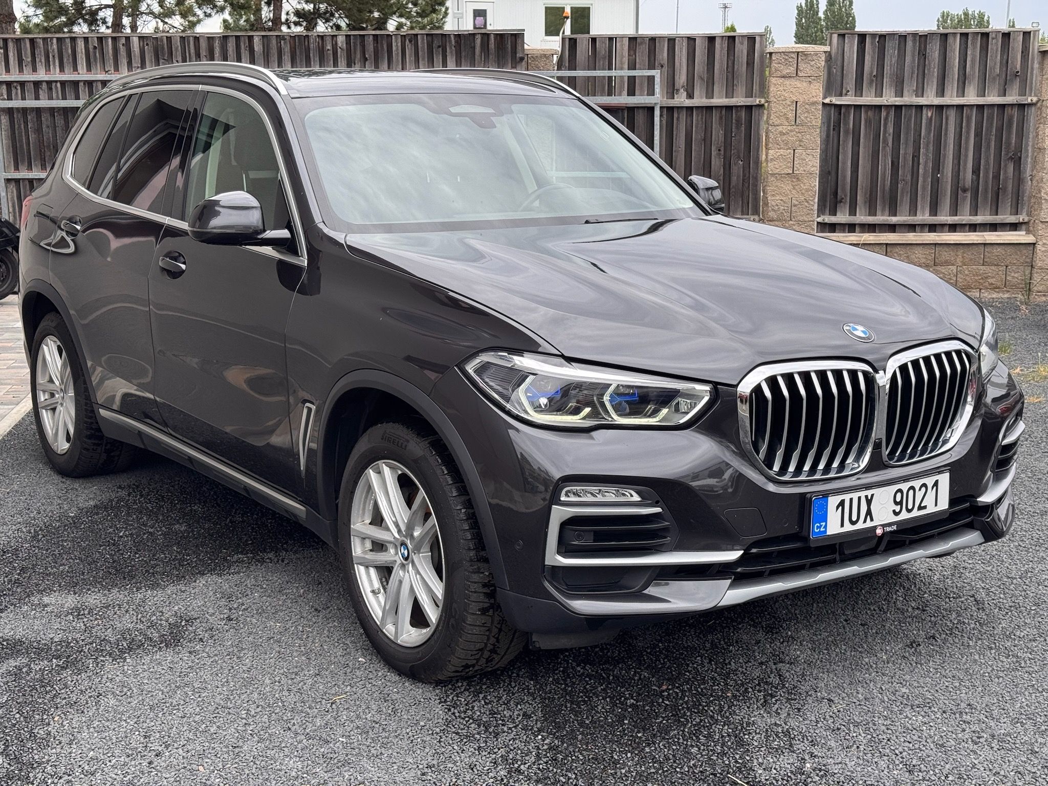 BMW X5, xDrive 30d xLine - fotka 2