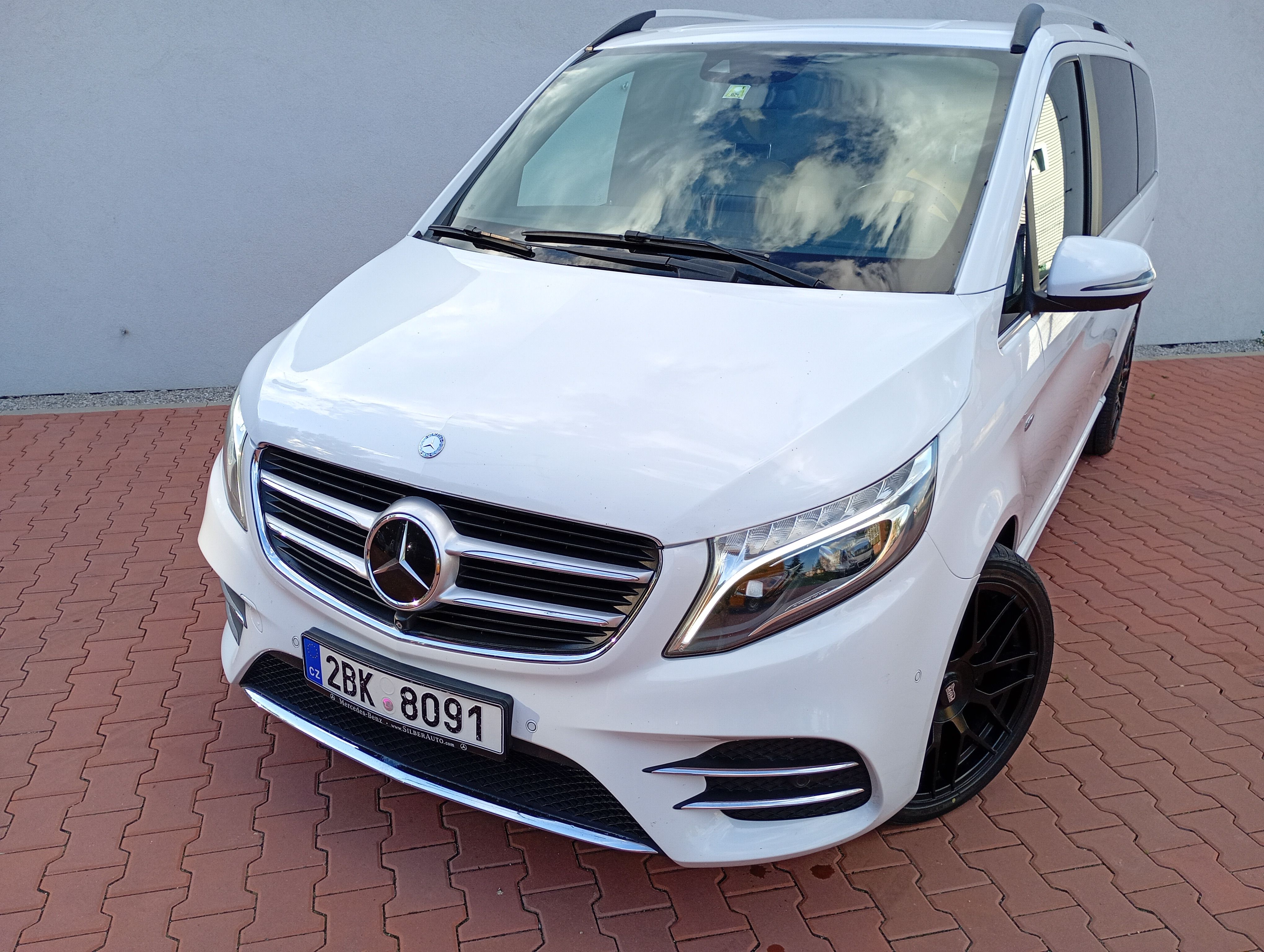 Mercedes-Benz Třídy V, AMG,360kamery,tažné,Burmaster - fotka 4