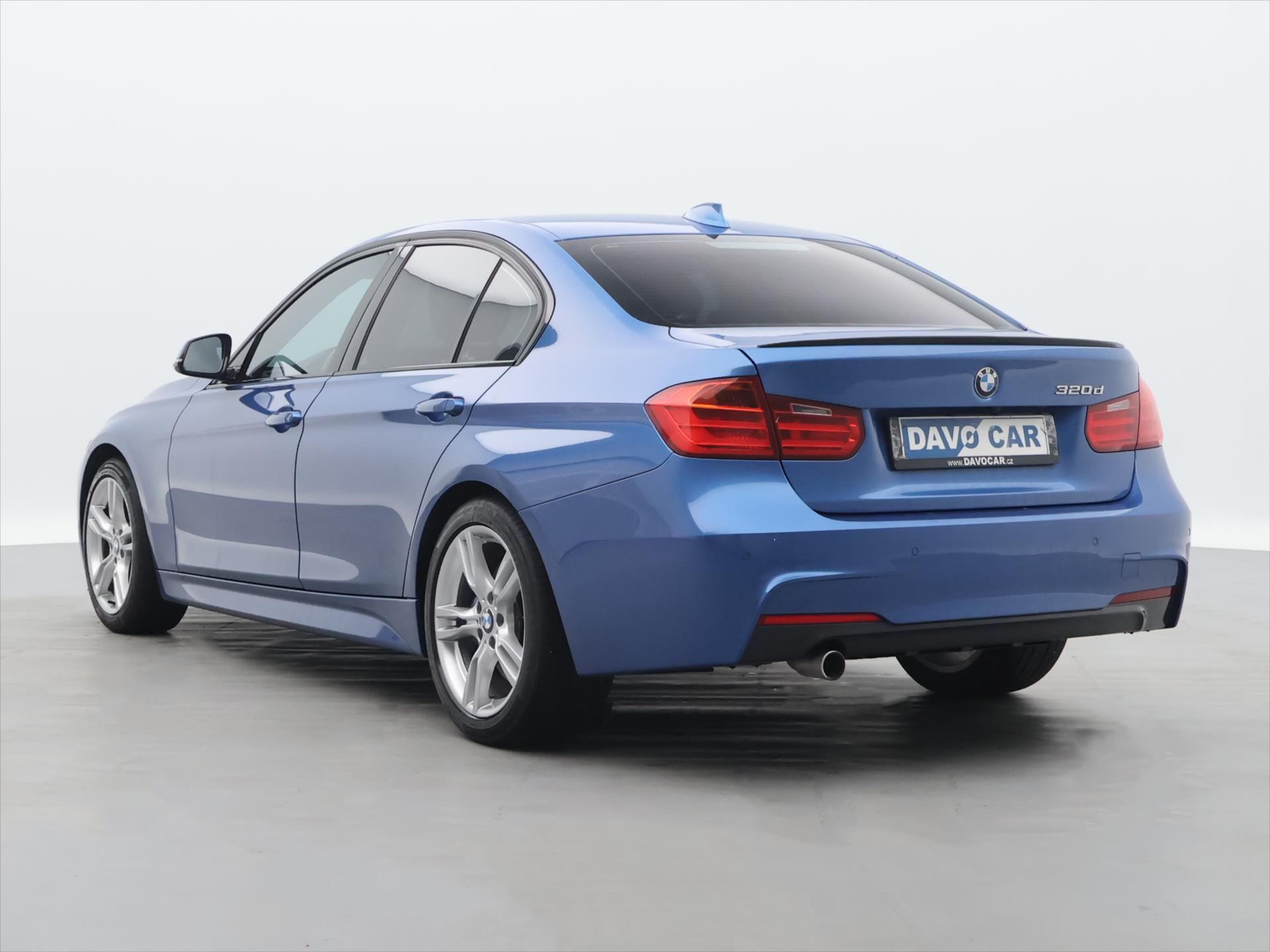 BMW Řada 3, 2,0 320d 135 kW CZ M Paket - fotka 5