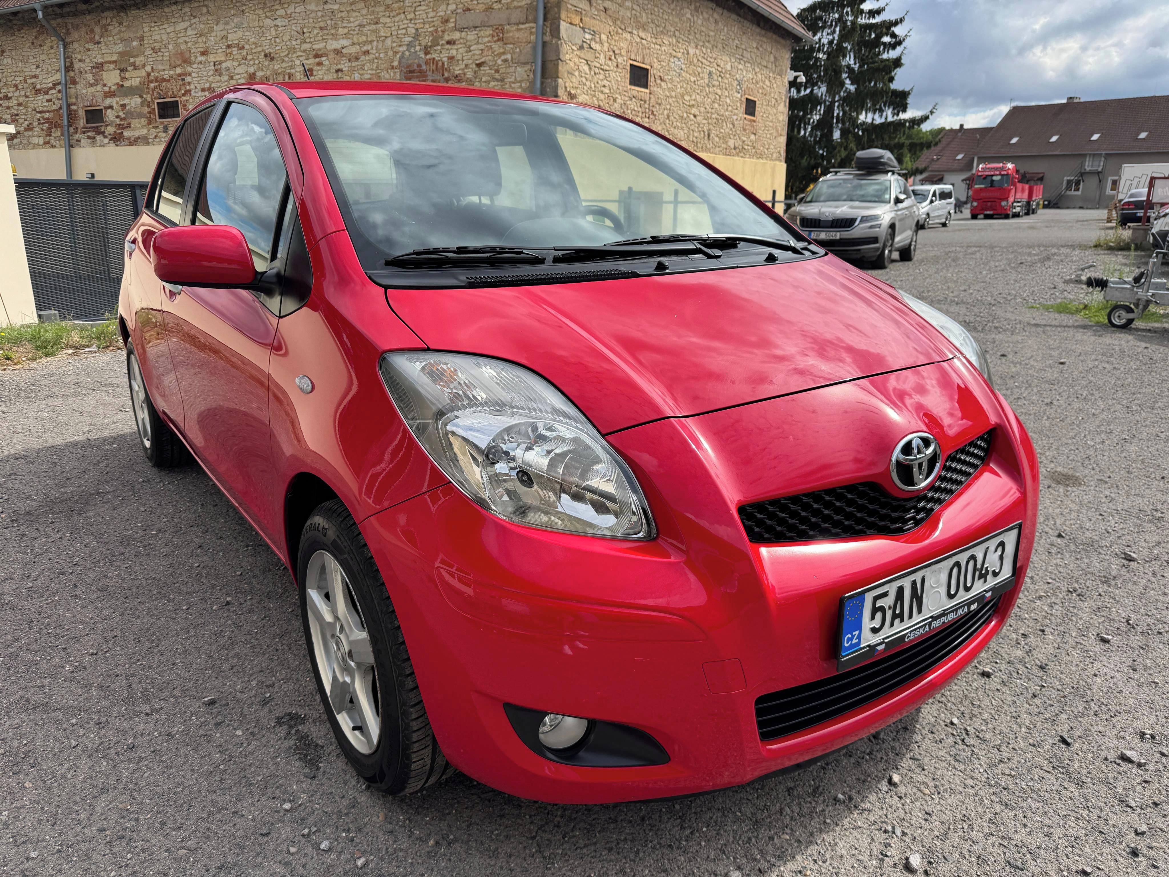 Toyota Yaris, 1.3i KLIMA CZ