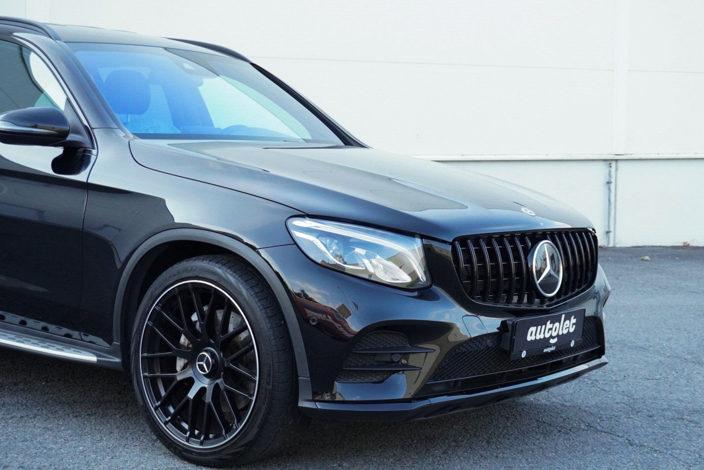 Mercedes-Benz GLC, 300 4MATIC AMG - fotka 5