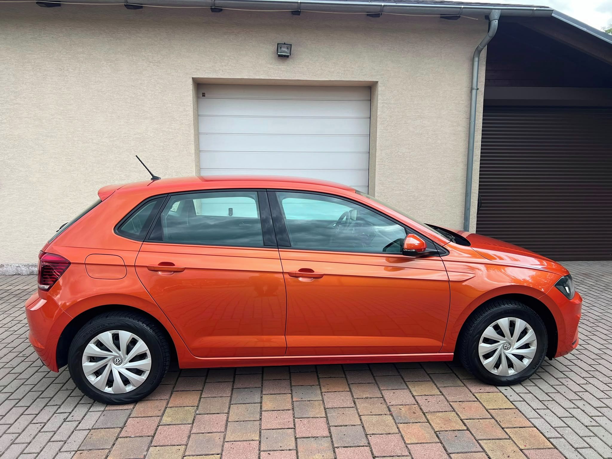Volkswagen Polo, 1.0 TSI, 1. maj., původ ČR - fotka 6