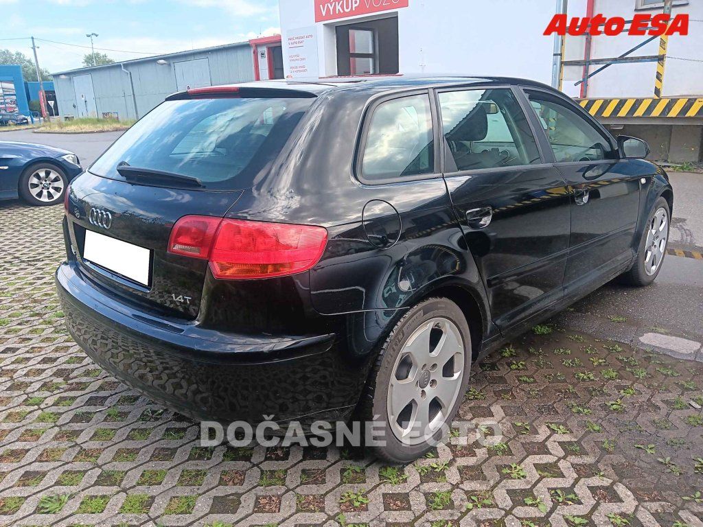 Audi A3, 1.4 TFSI,servis.kniha - fotka 2