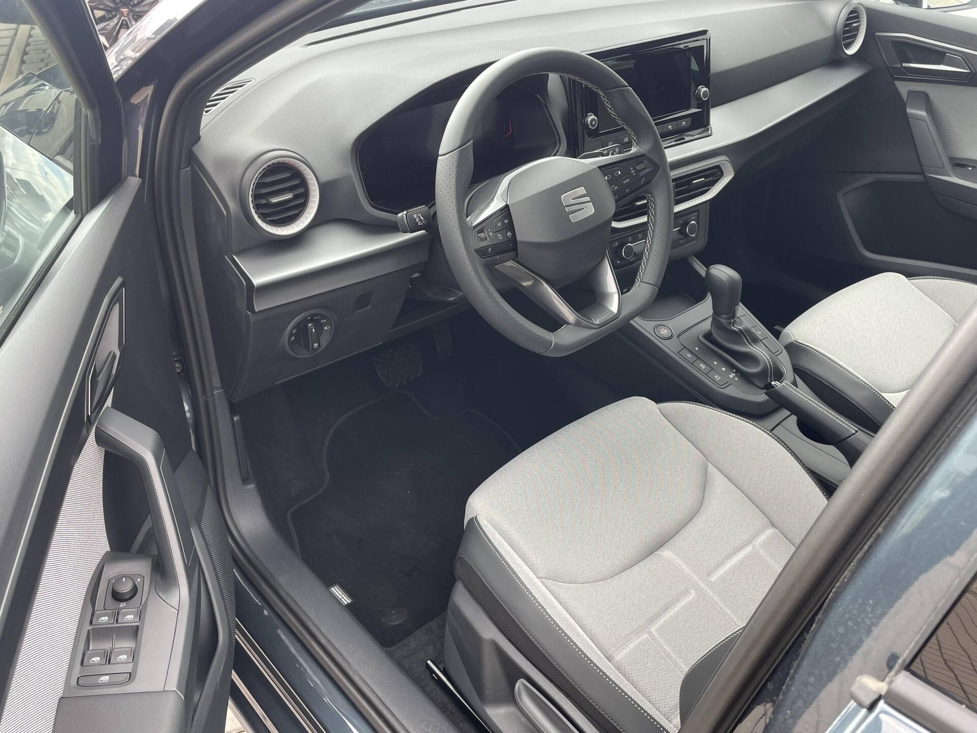 Seat Ibiza, FR DSG 1,0 TSI - fotka 5
