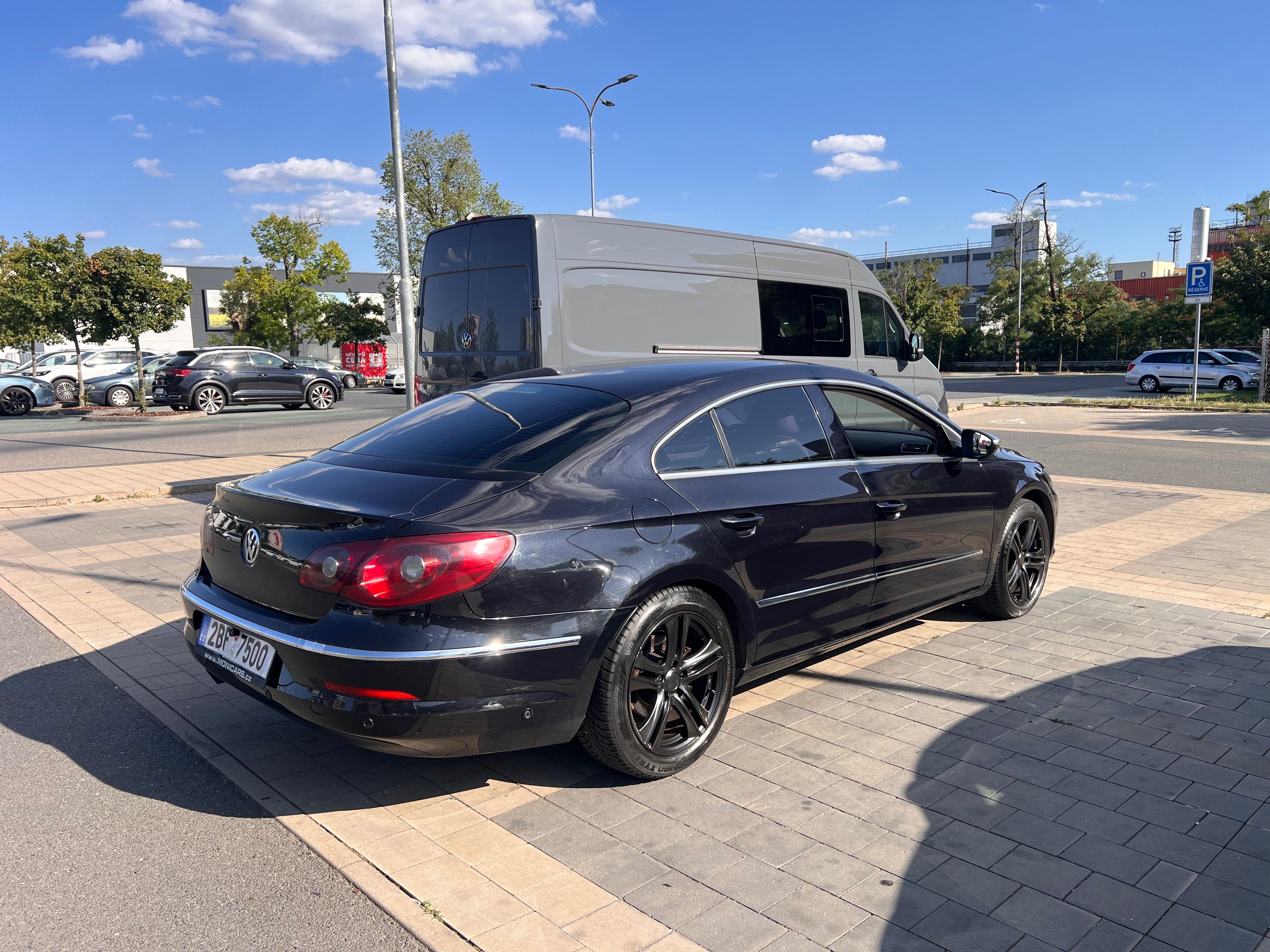Volkswagen Passat CC, Volkswagen Passat CC 2011 2TDI