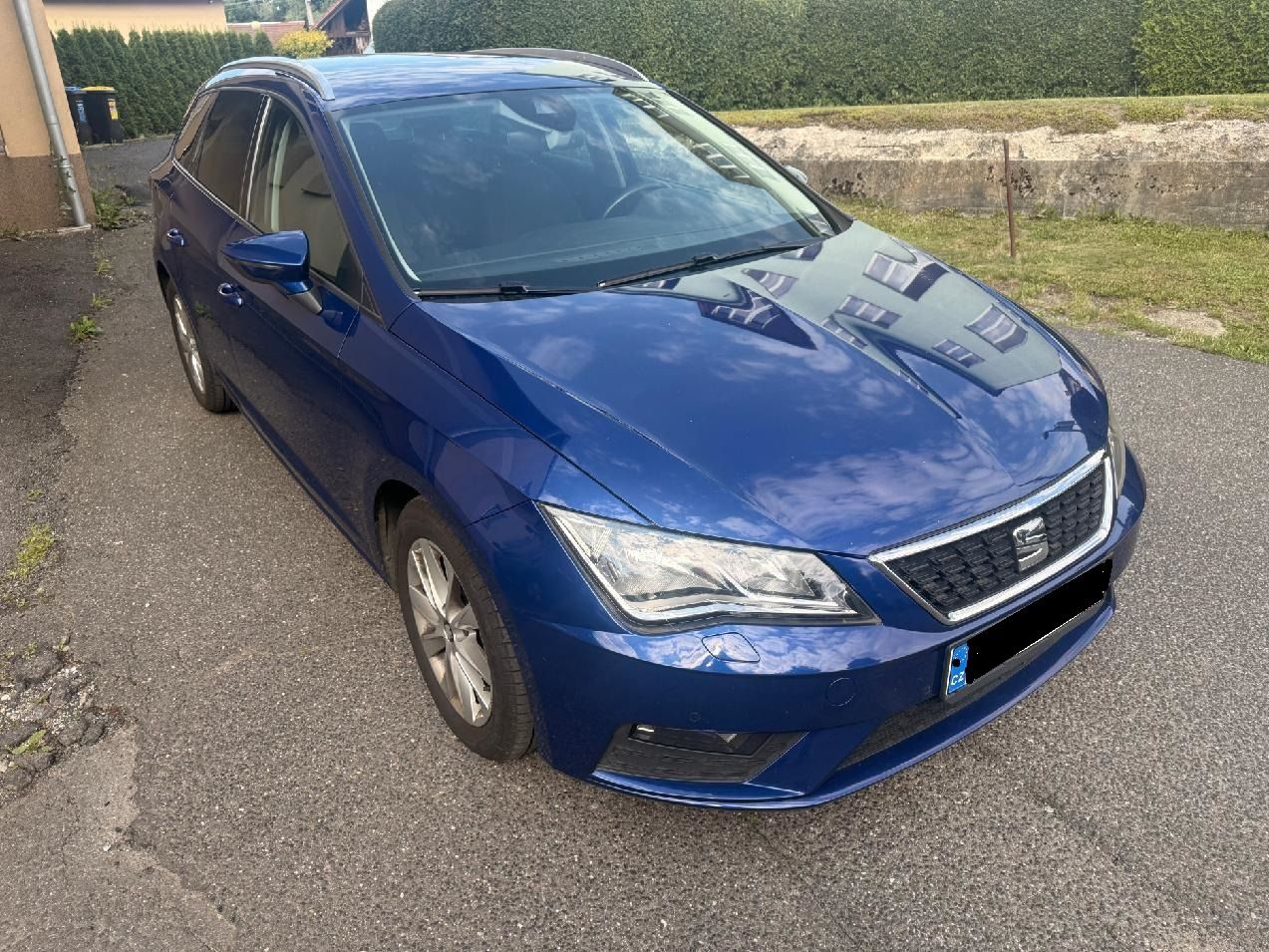 Seat Leon, 1,6 tdi, 85 kw DSG,nová stk - fotka 4