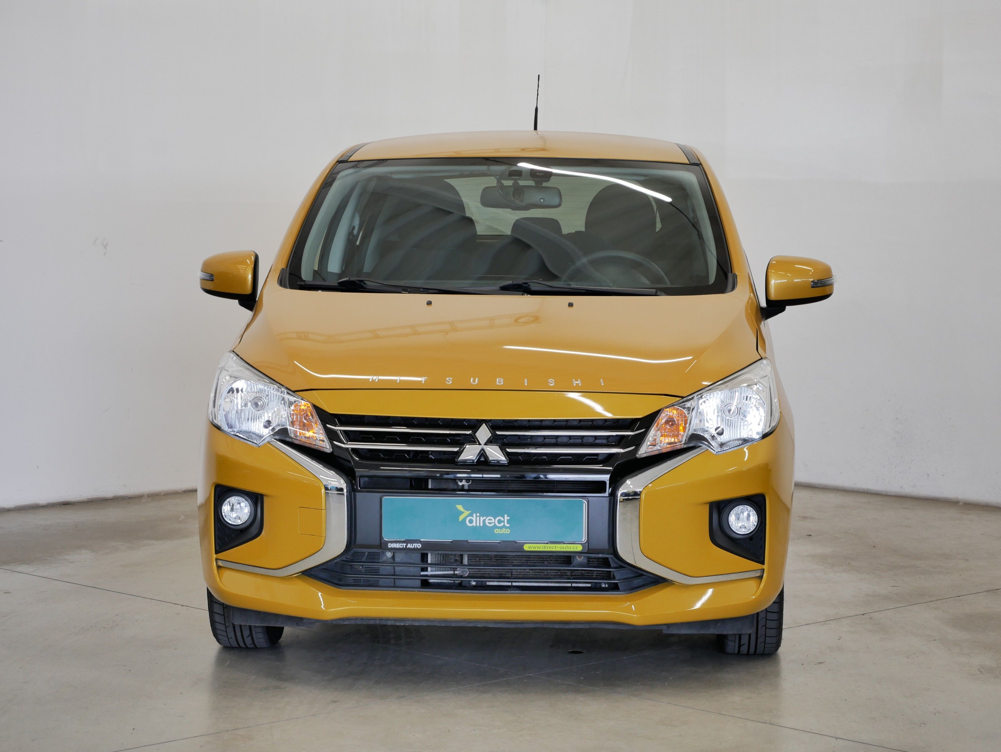 Mitsubishi Space Star, 1.2 MIVEC 52 kW - fotka 4