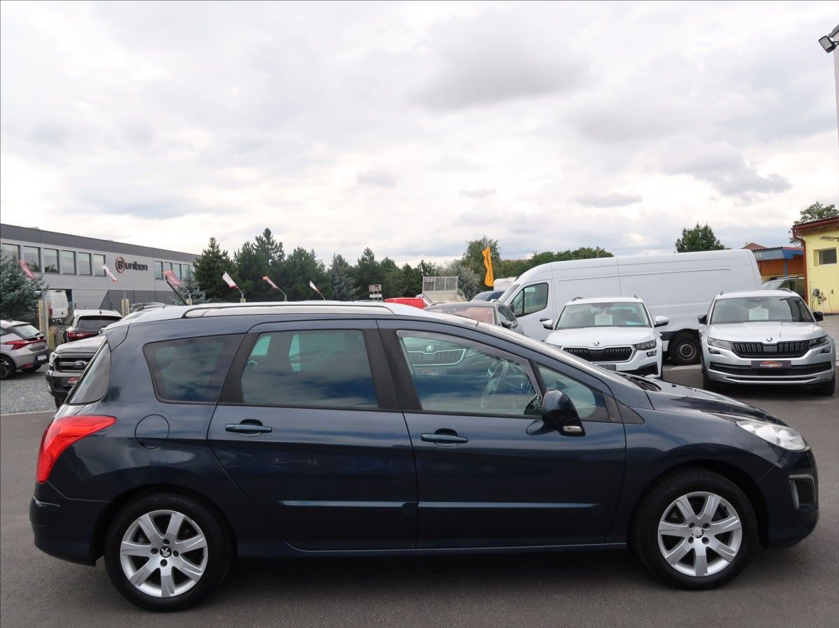 Peugeot 308, 1,6 HDi,88kW,1majČR,panorama - fotka 5
