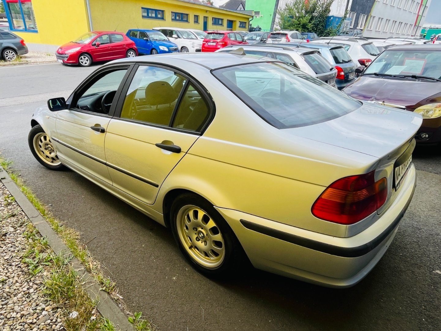 BMW Řada 3, 320d 110 kW 5 RYCHLOSTÍ - fotka 5