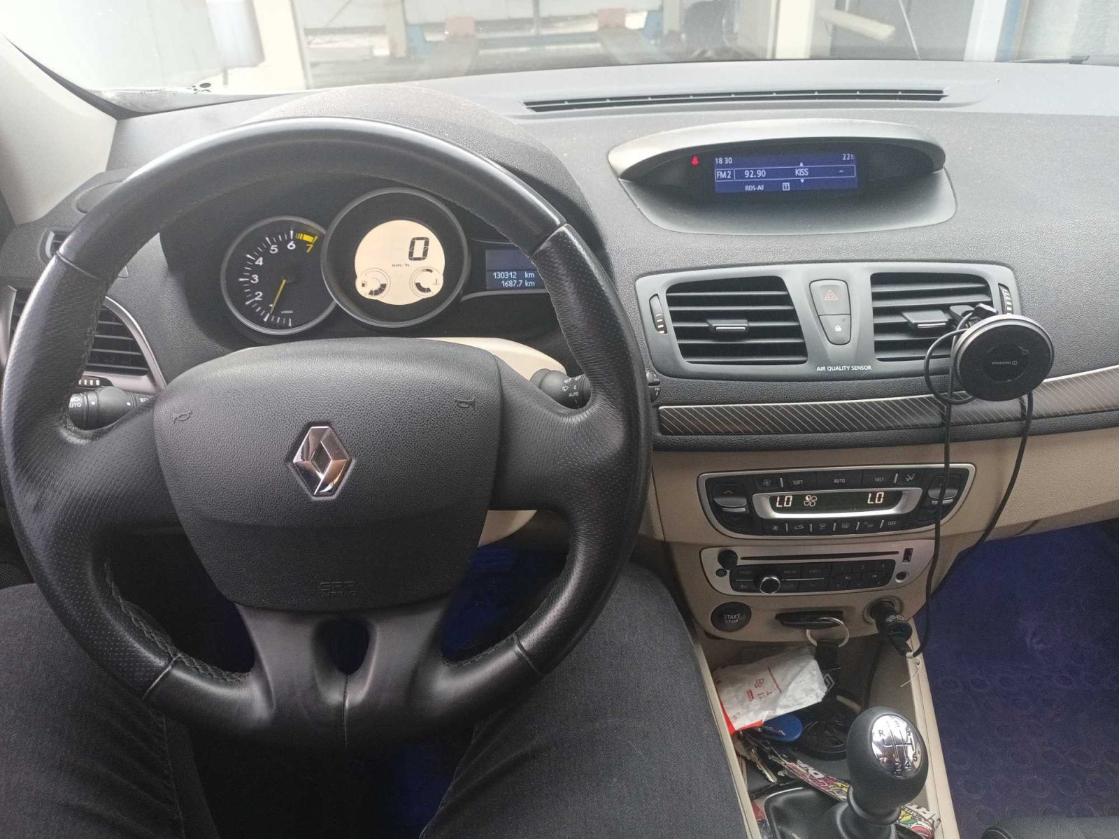 Renault Mégane, 1.6 16V, Automatická klima - fotka 3